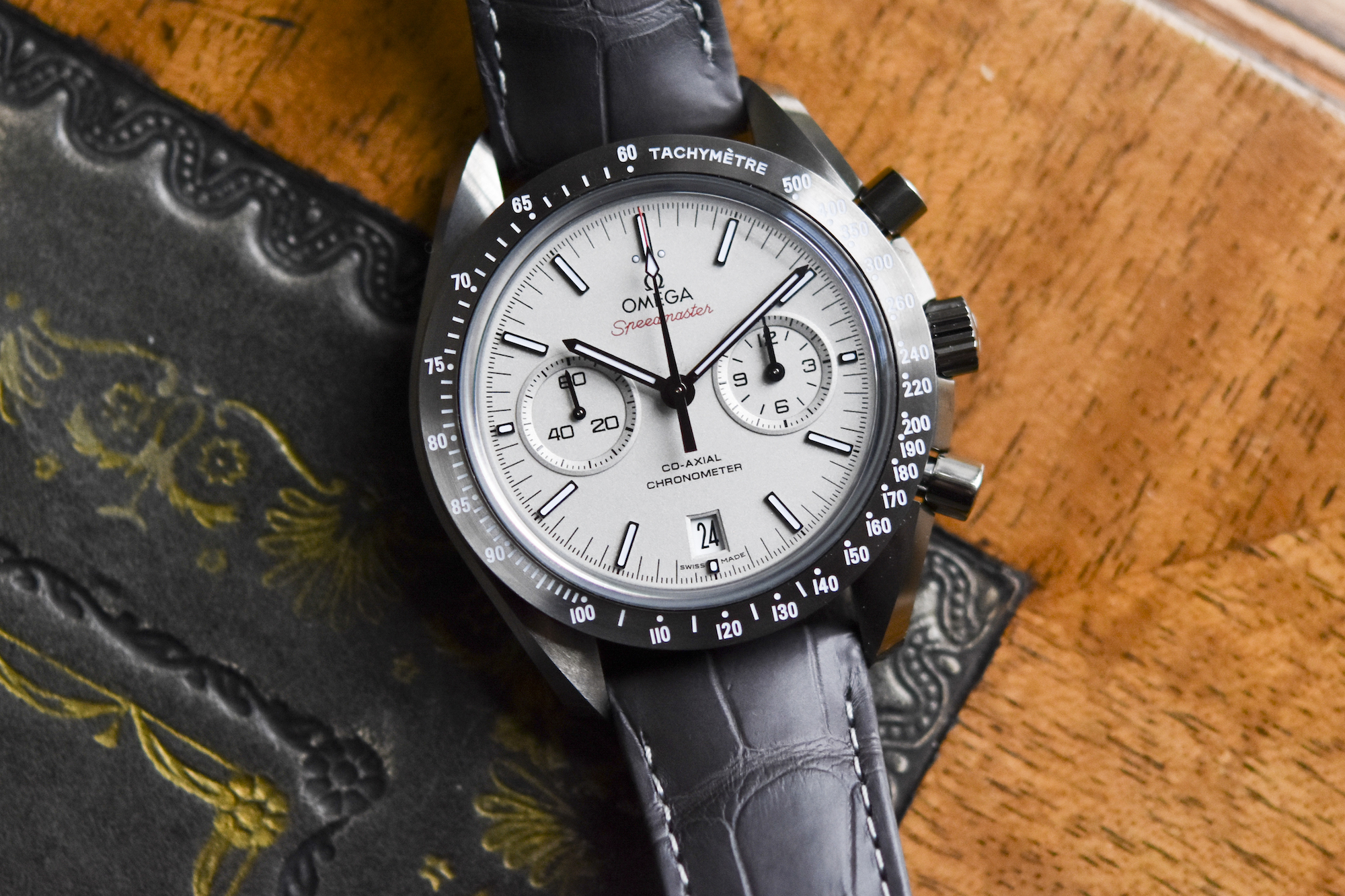 2015 OMEGA SPEEDMASTER GREY SIDE OF THE MOON for sale by auction