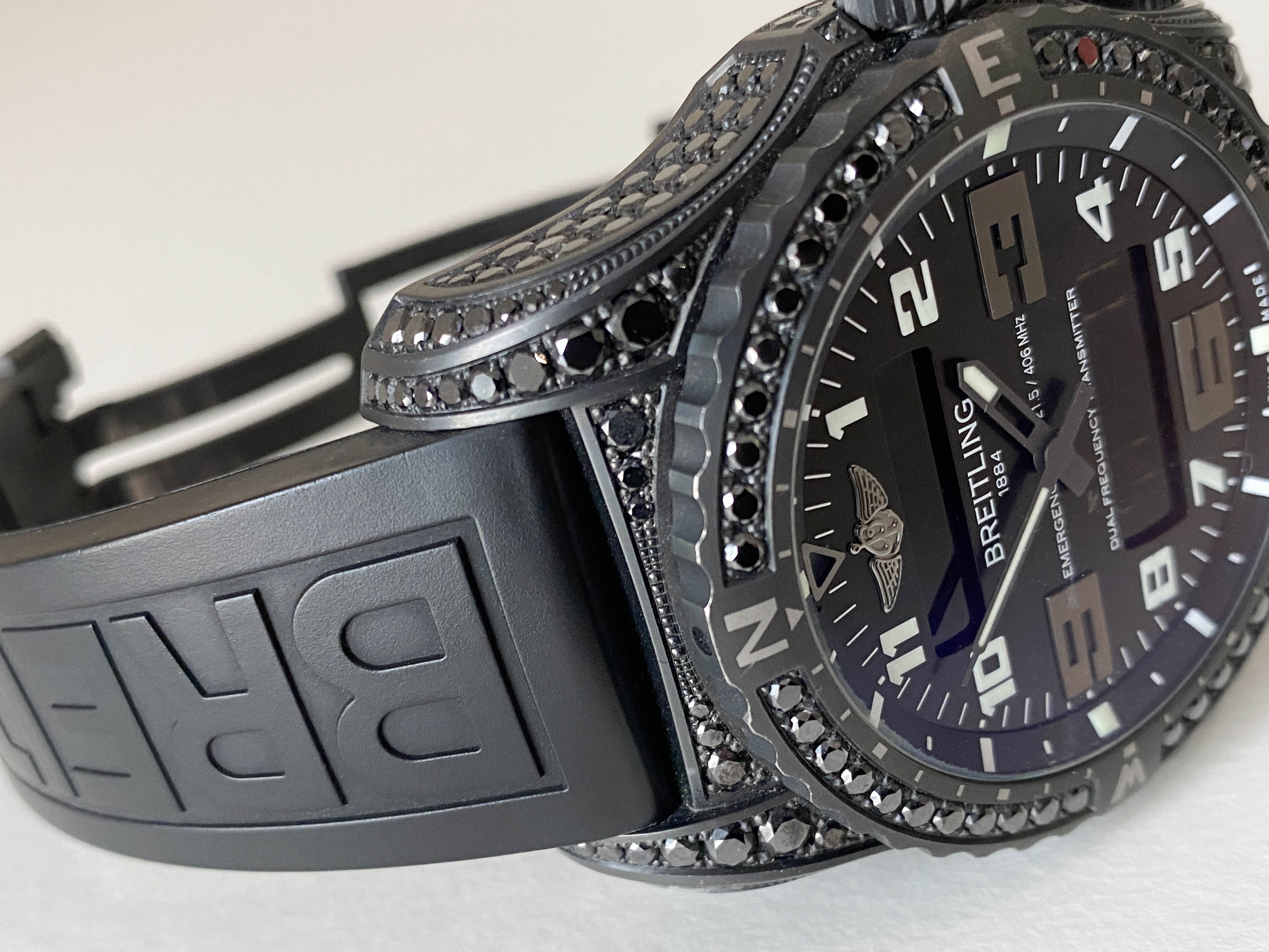 breitling emergency 2 night mission replica