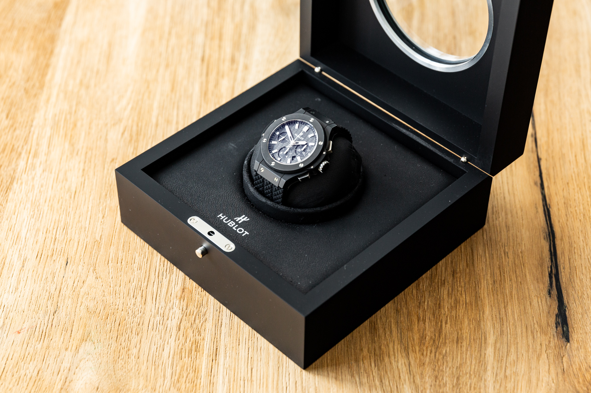 hublot big bang black magic