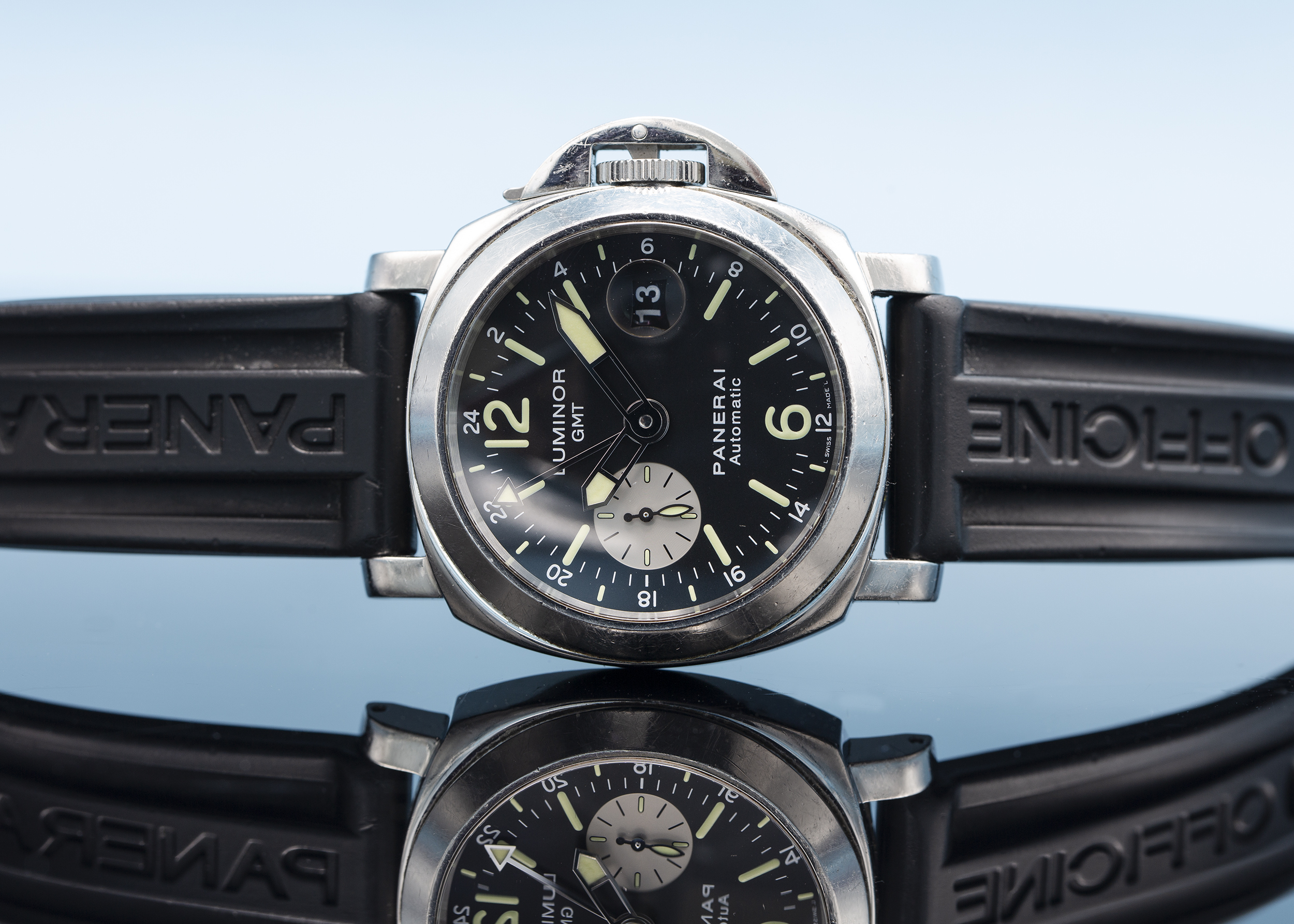 Panerai watch luminor online gmt