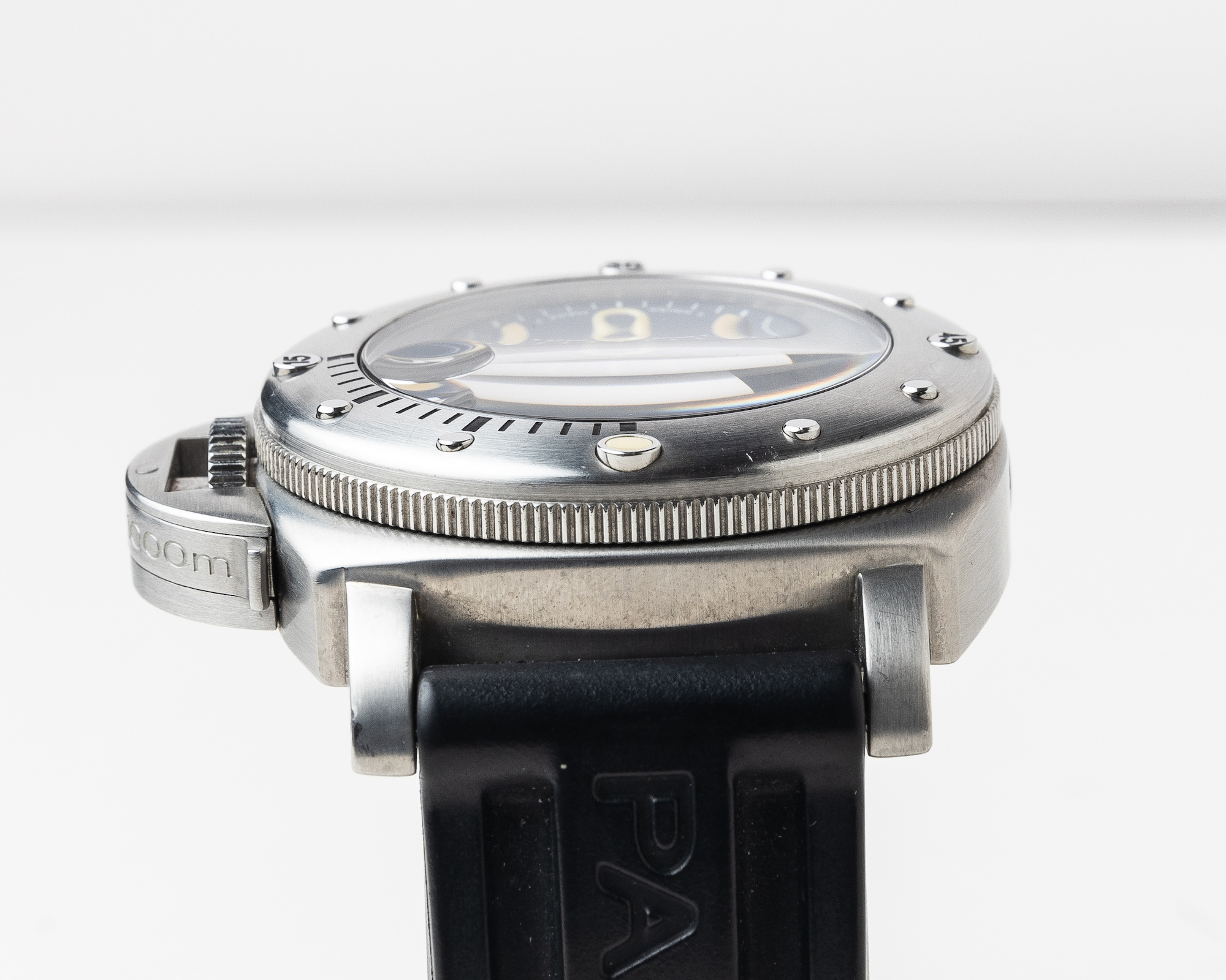 2002 PANERAI LUMINOR SUBMERSIBLE 1000m LA BOMBA for sale by