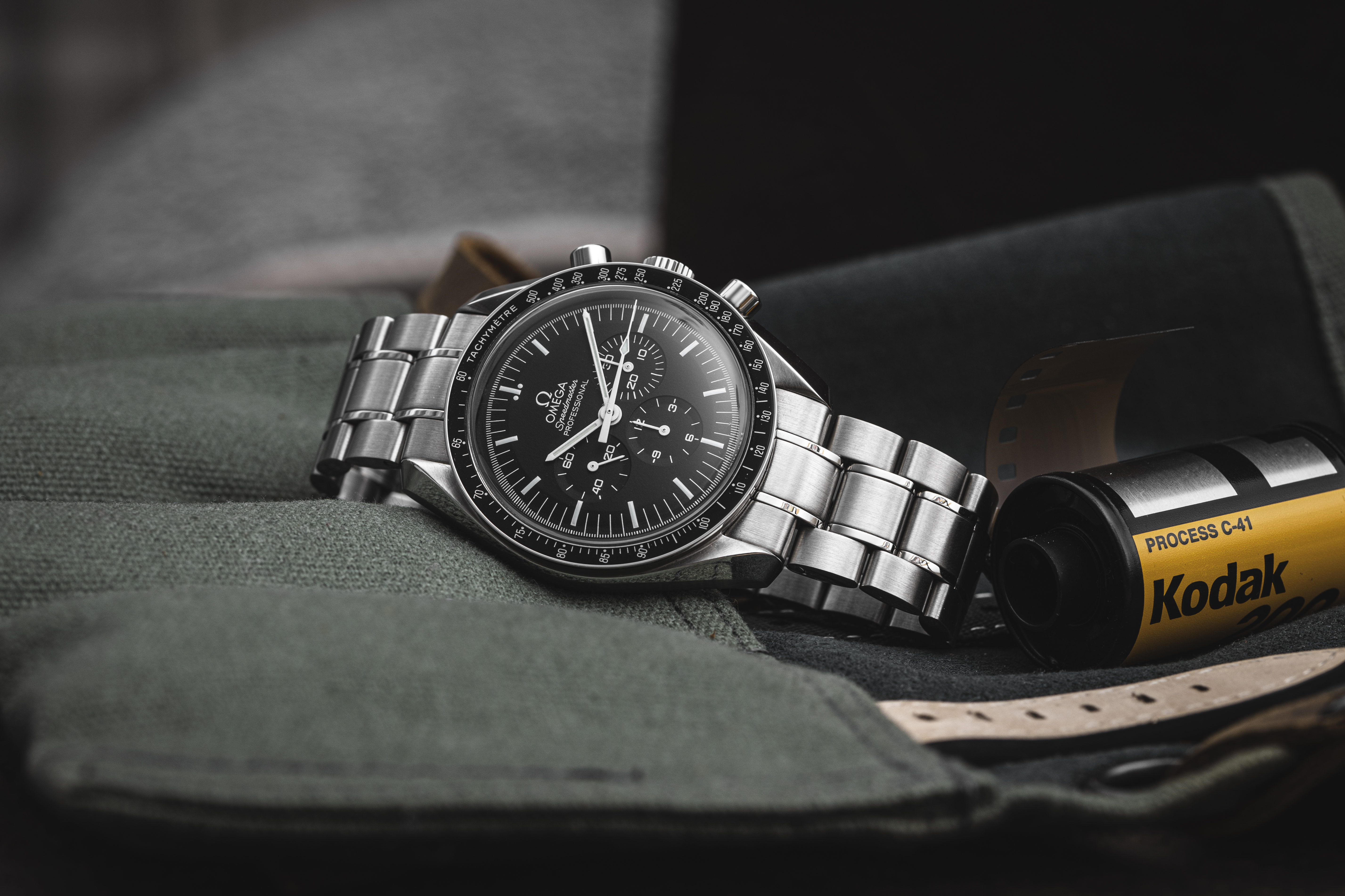 Omega speedmaster hot sale moonwatch sale