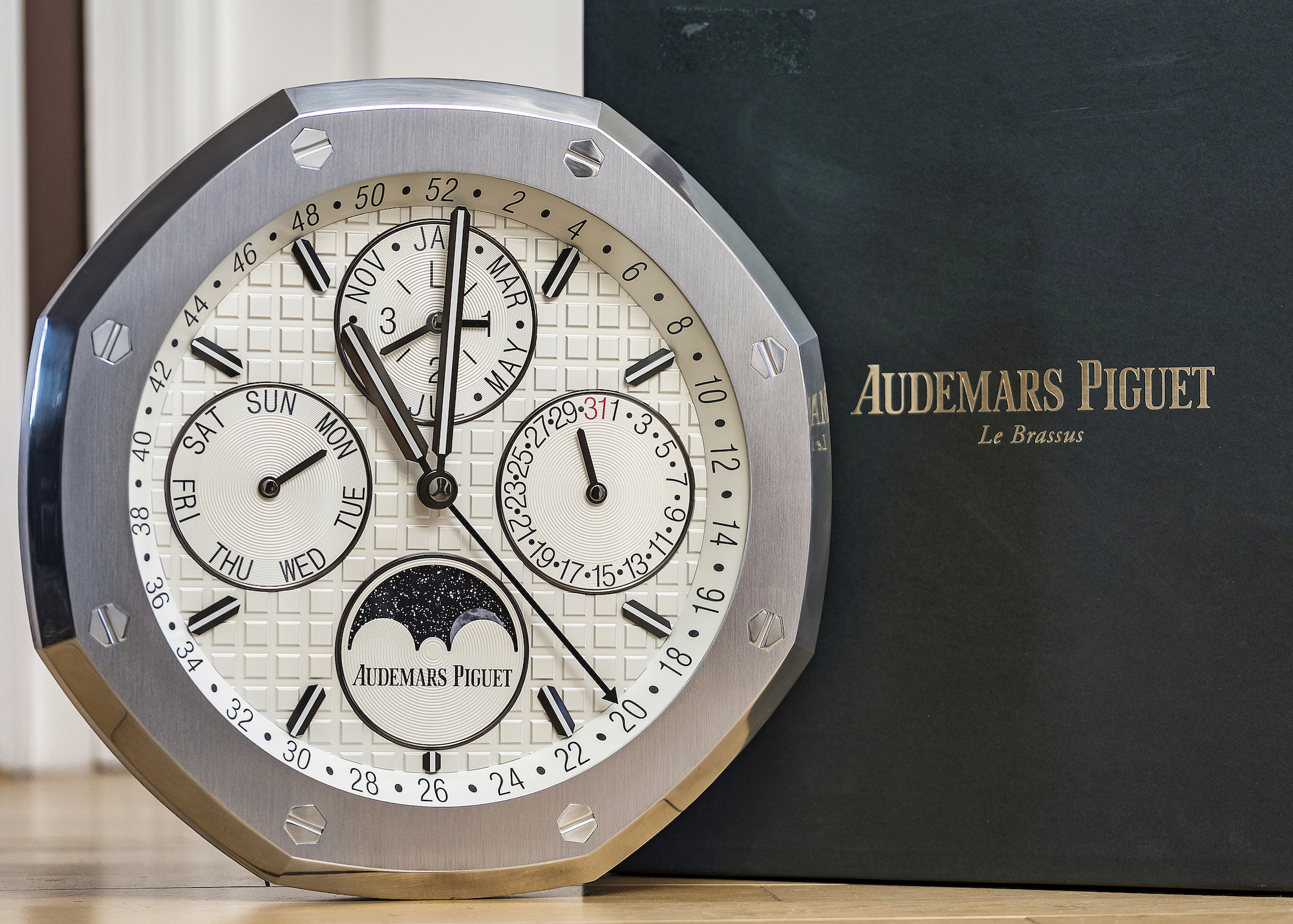 2010 S AUDEMARS PIGUET ROYAL OAK WALL CLOCK for sale in Chelsea