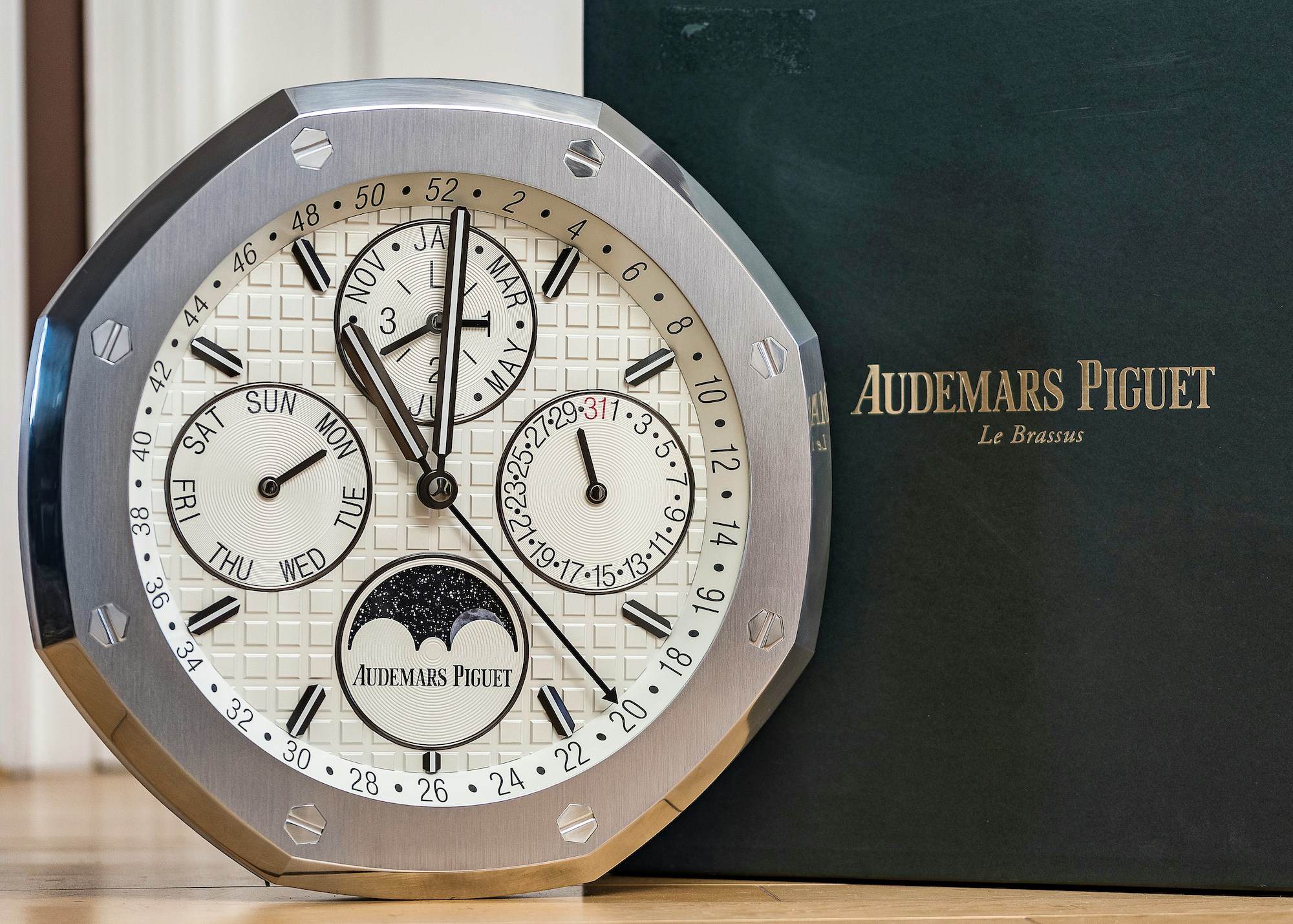 Ap Clock 2010'S AUDEMARS PIGUET ROYAL OAK WALL CLOCK for sale in Chelsea, London ...
