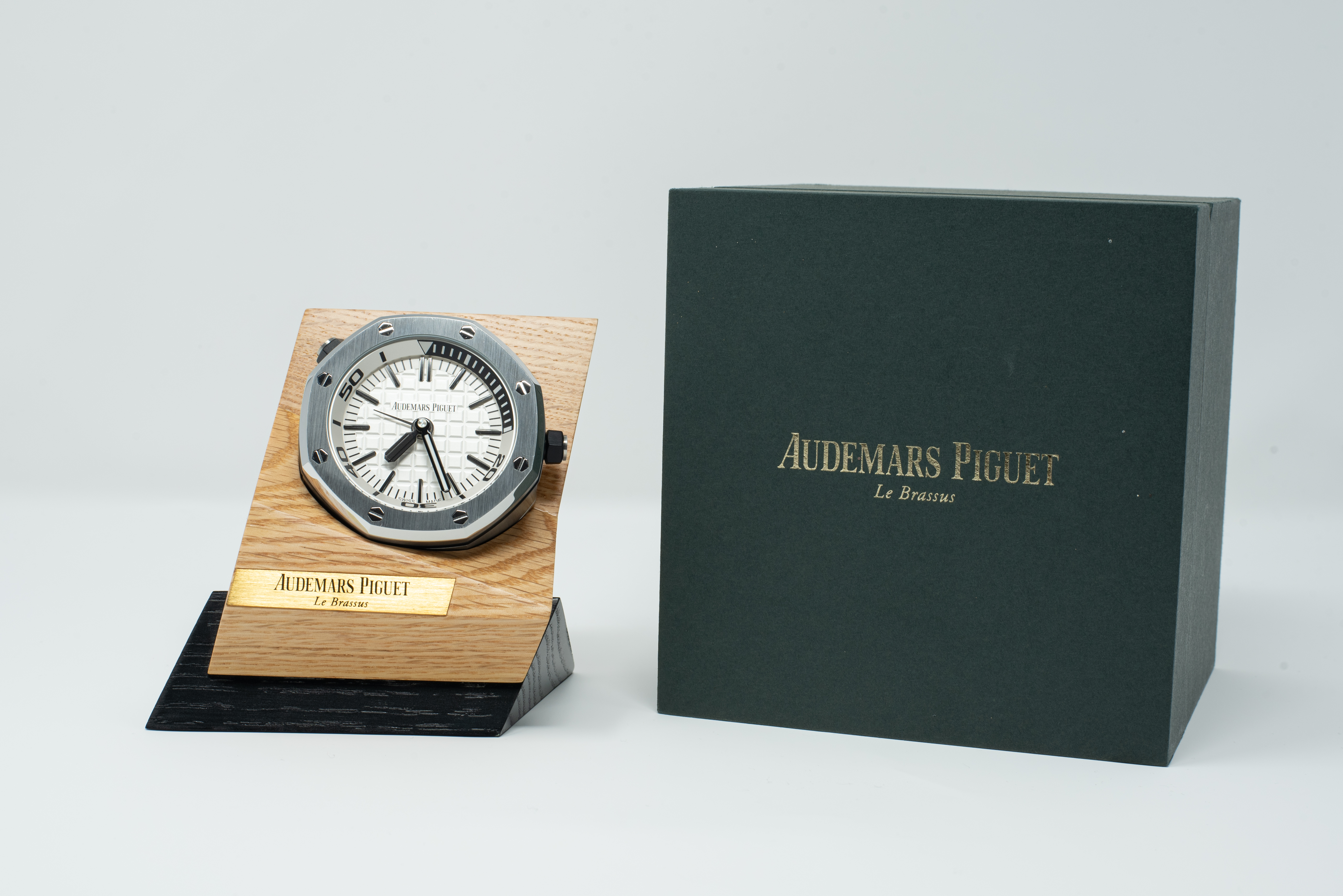 2016 AUDEMARS PIGUET ROYAL OAK OFFSHORE TABLE CLOCK for sale by