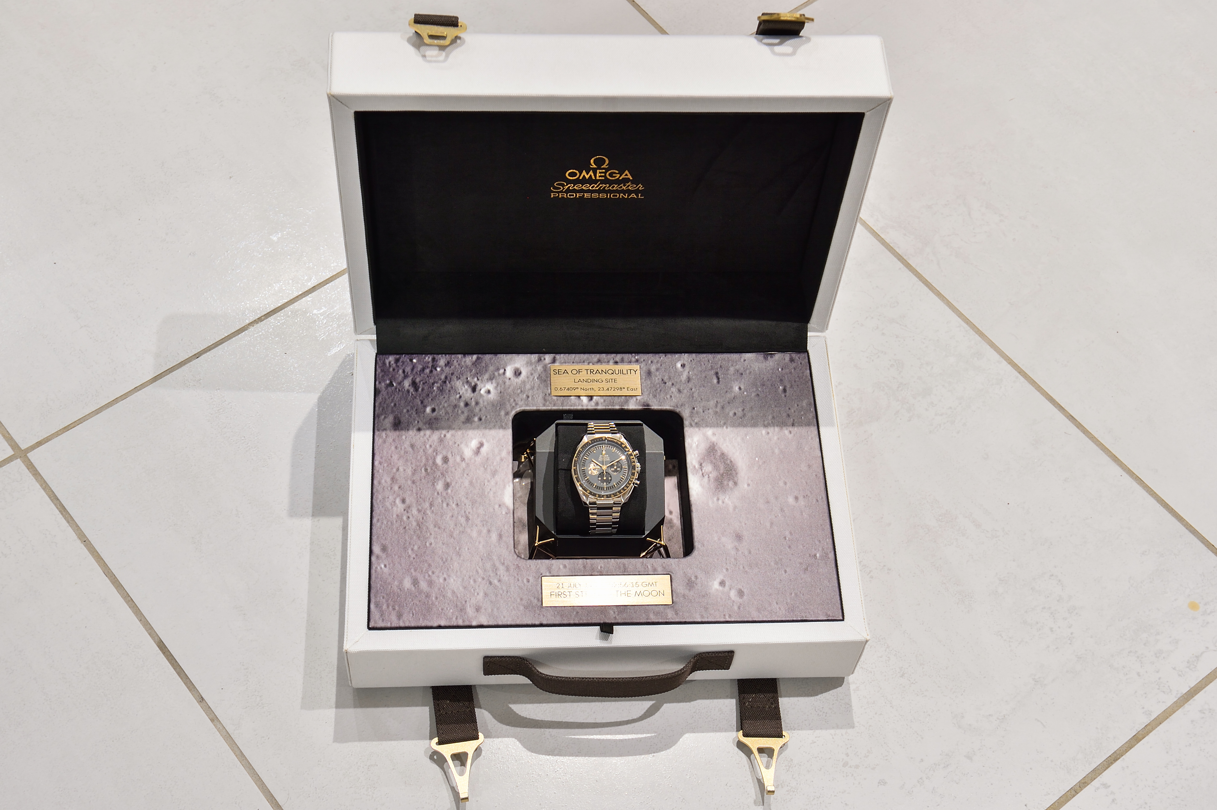 2021 OMEGA SPEEDMASTER APOLLO 11 50TH ANNIVERSARY for sale by