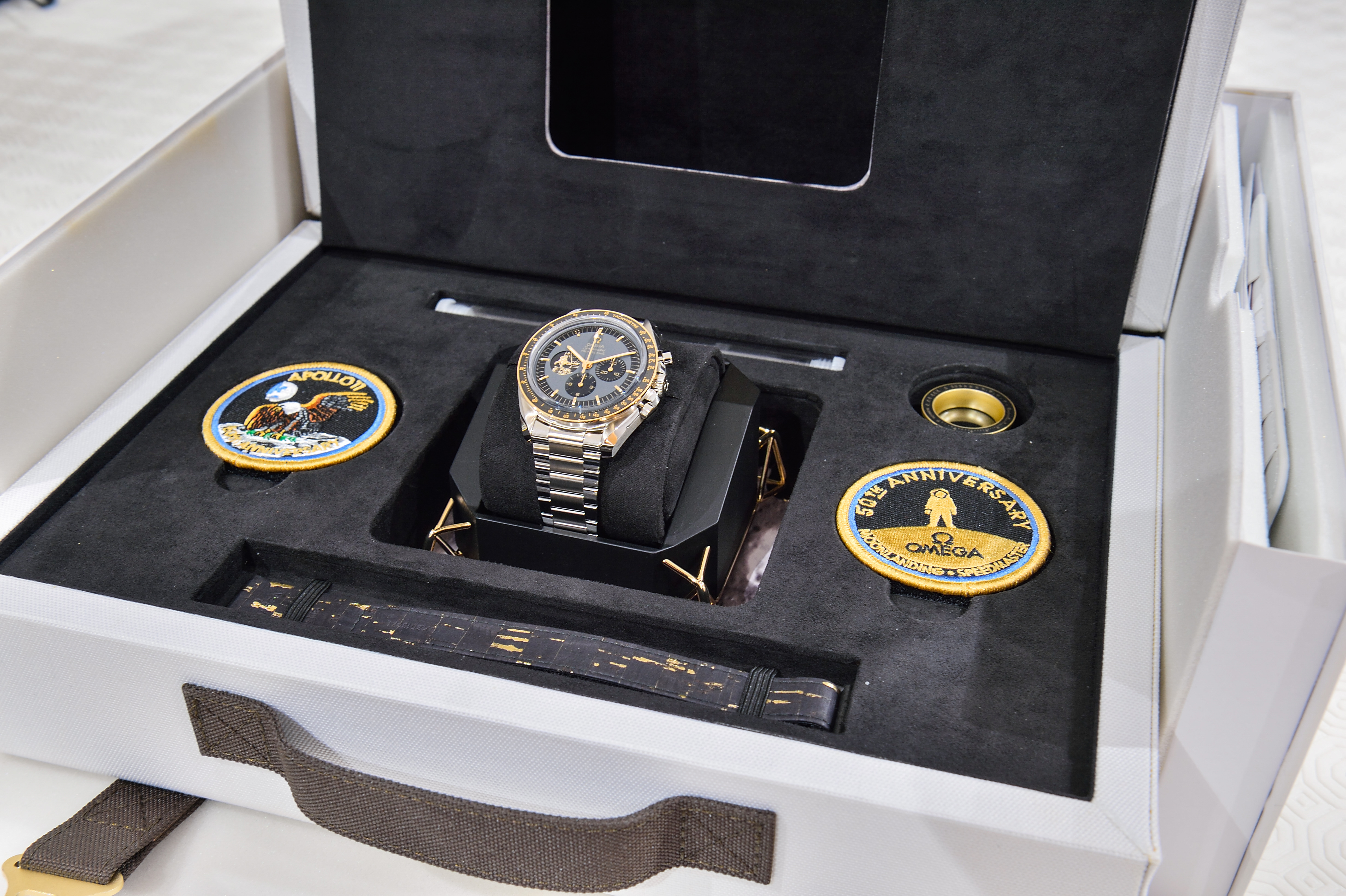 Omega speedmaster apollo 11 50th sale anniversary limited edition for sale