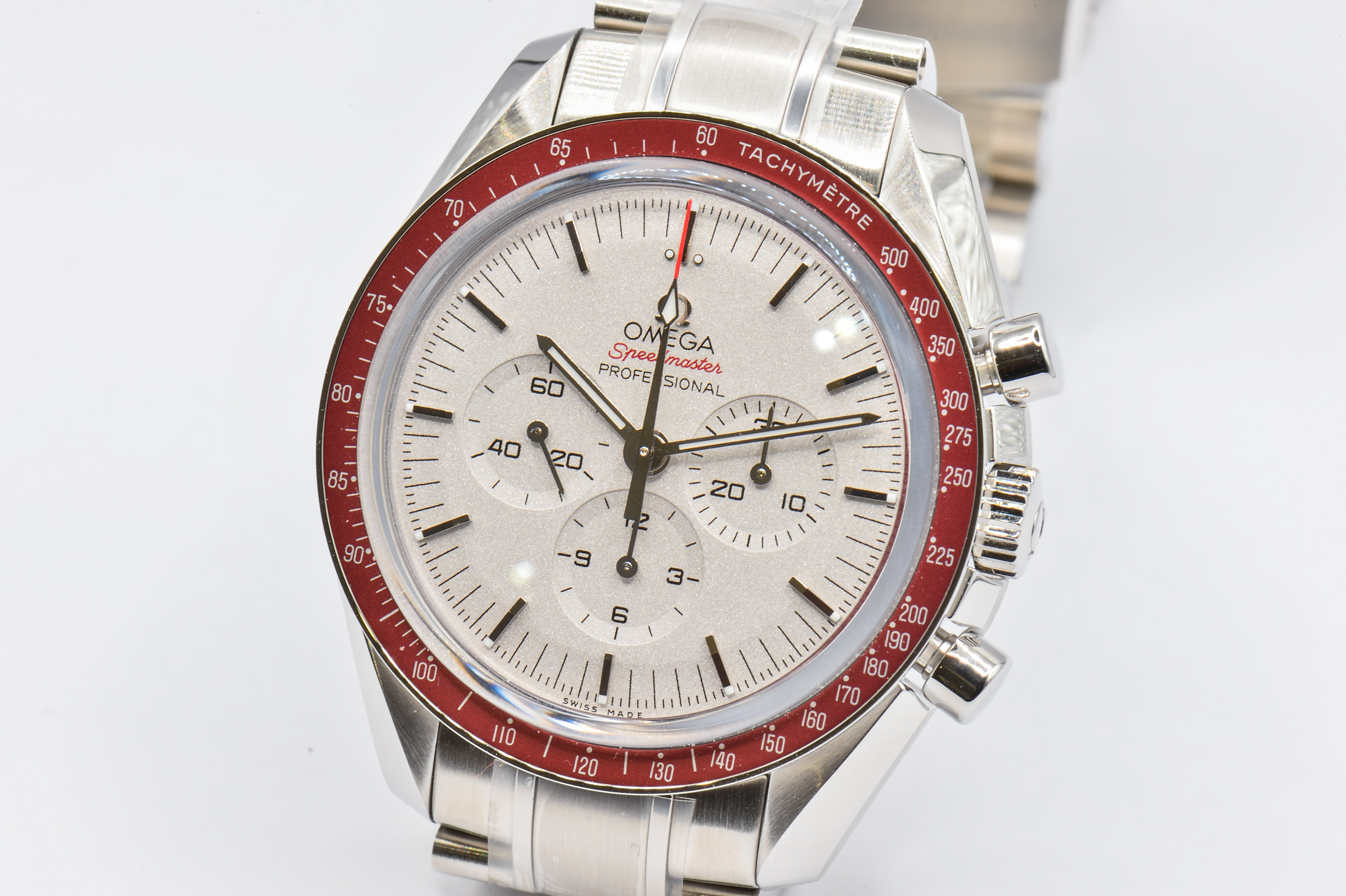 2021 OMEGA SPEEDMASTER LIMITED EDITION TOKYO 2020 RED for sale