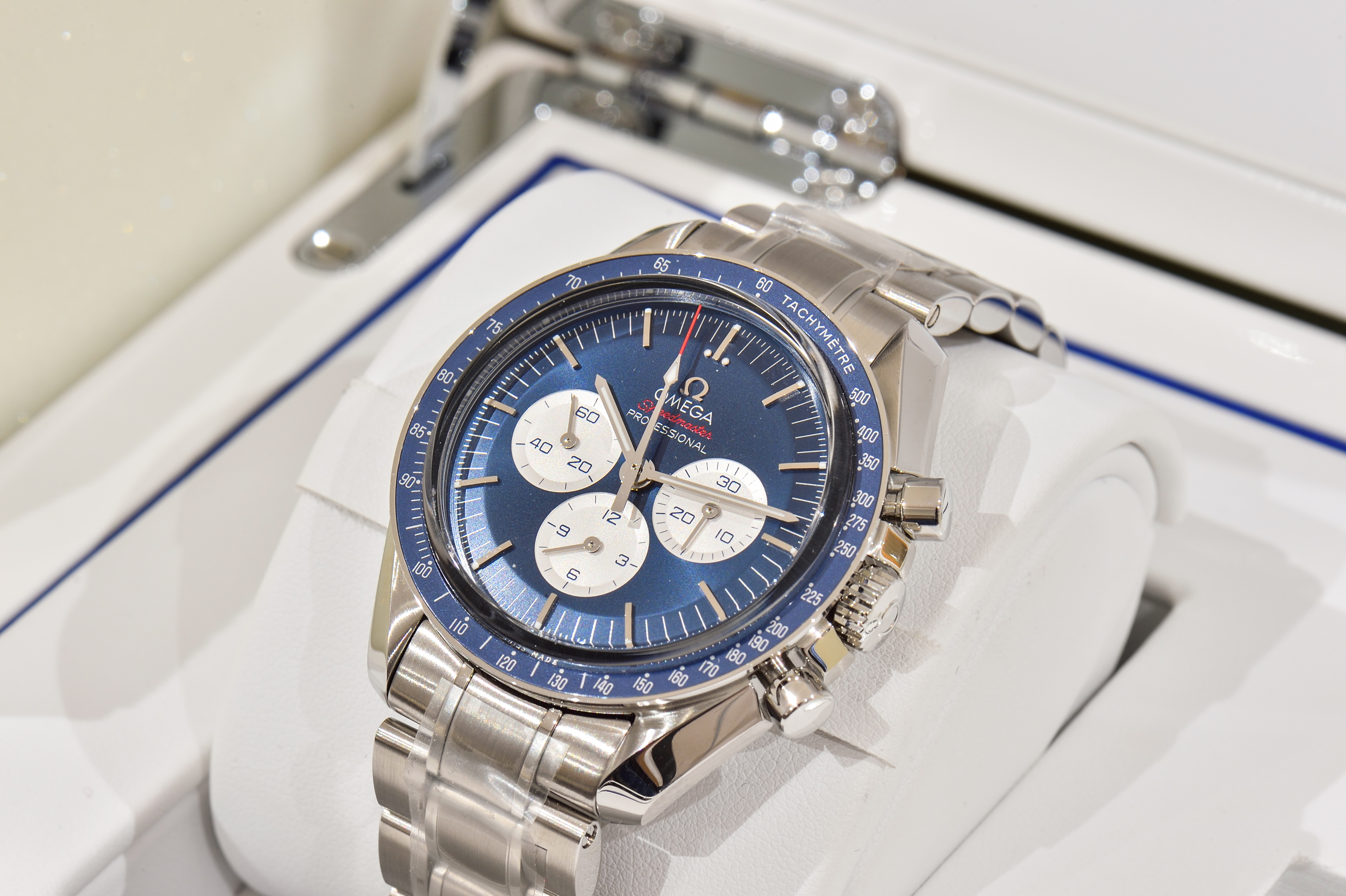 2021 OMEGA SPEEDMASTER LIMITED EDITION 'TOKYO 2020 BLUE' for sale 