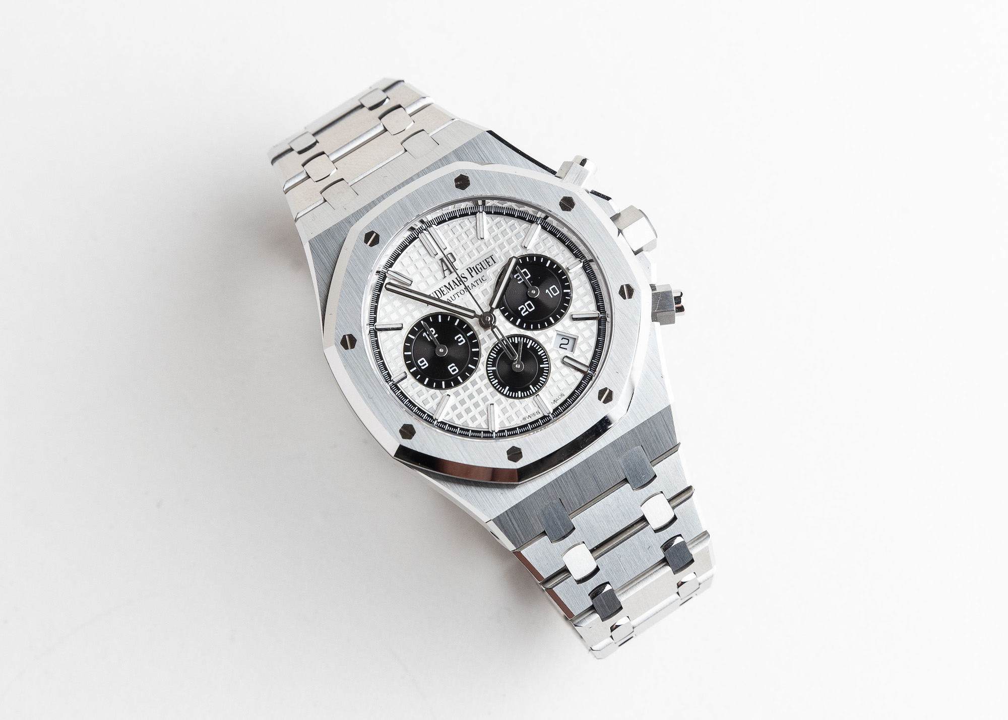 Ap royal oak chronograph on sale panda