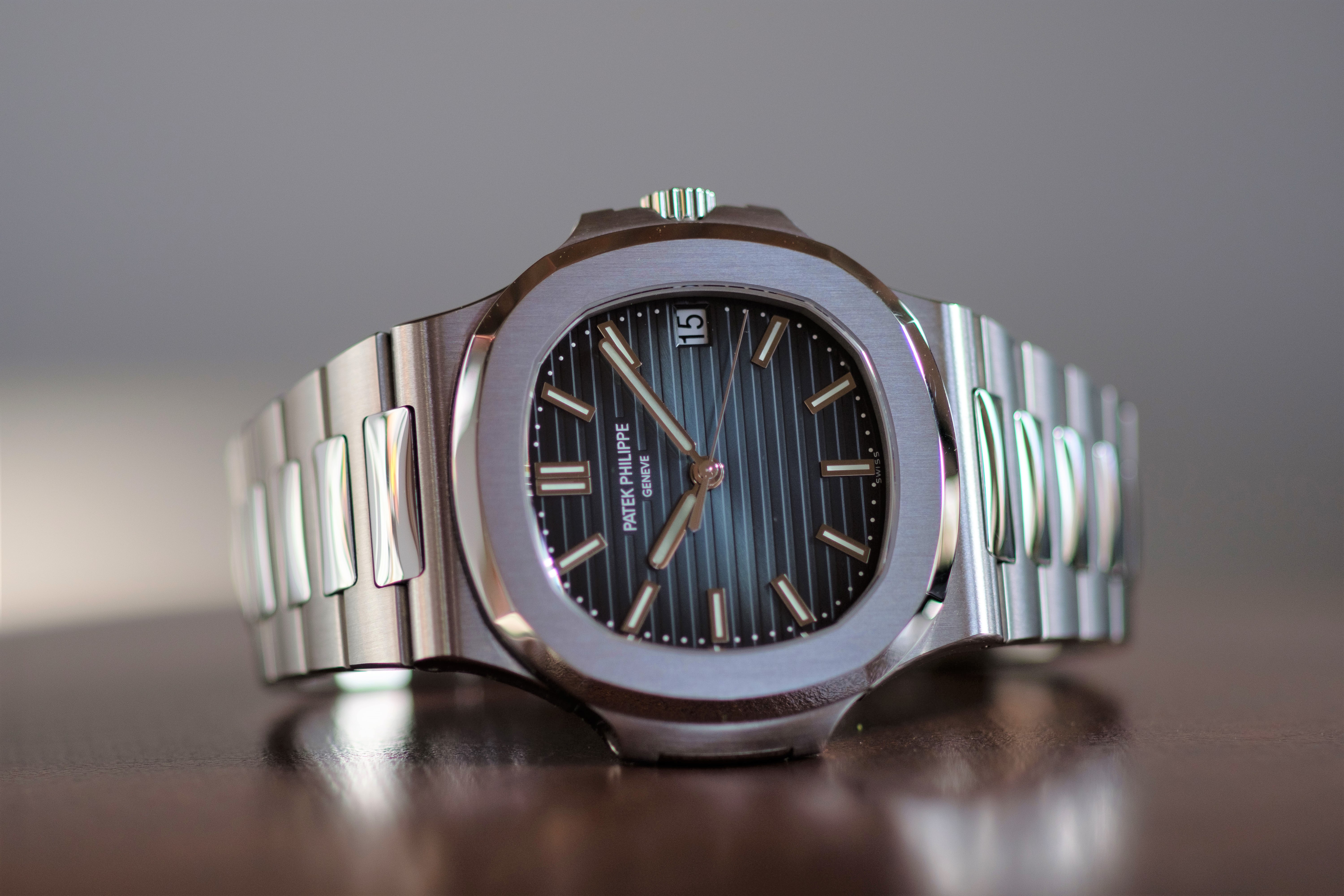 Patek philippe nautilus 2018 hotsell