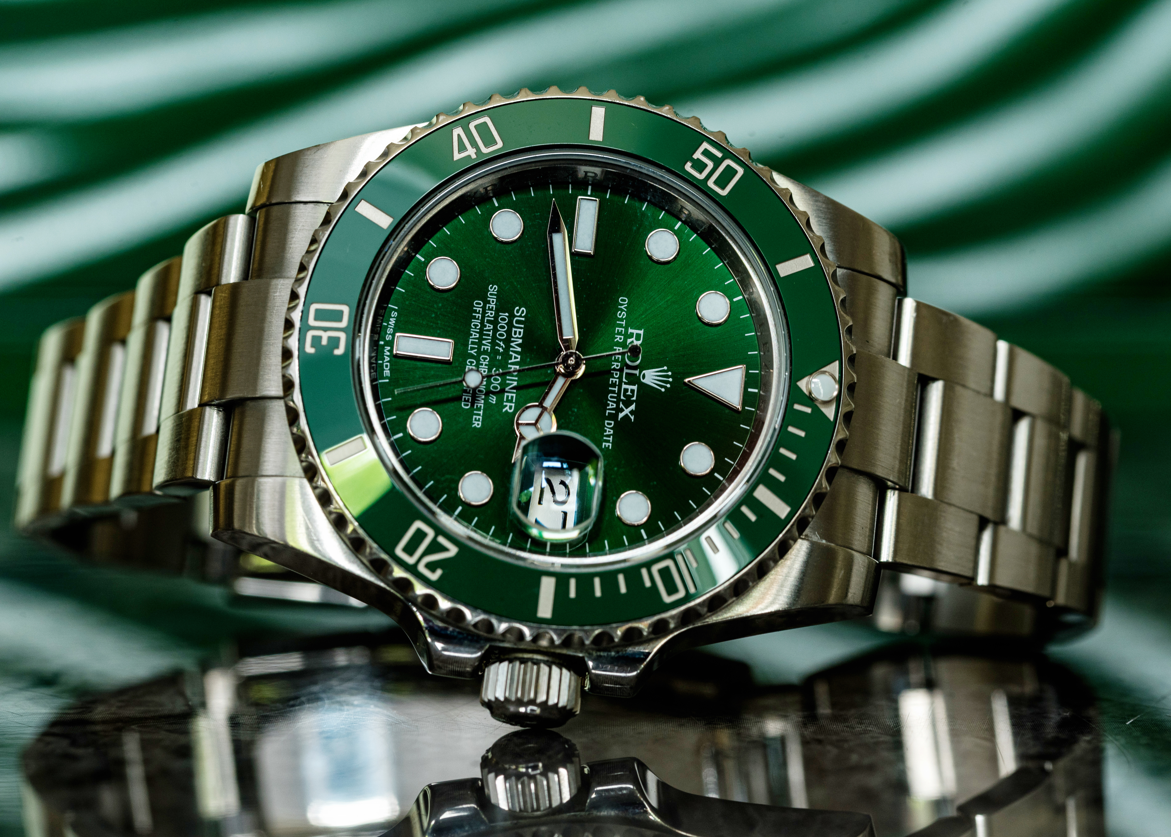 Submariner hulk for online sale