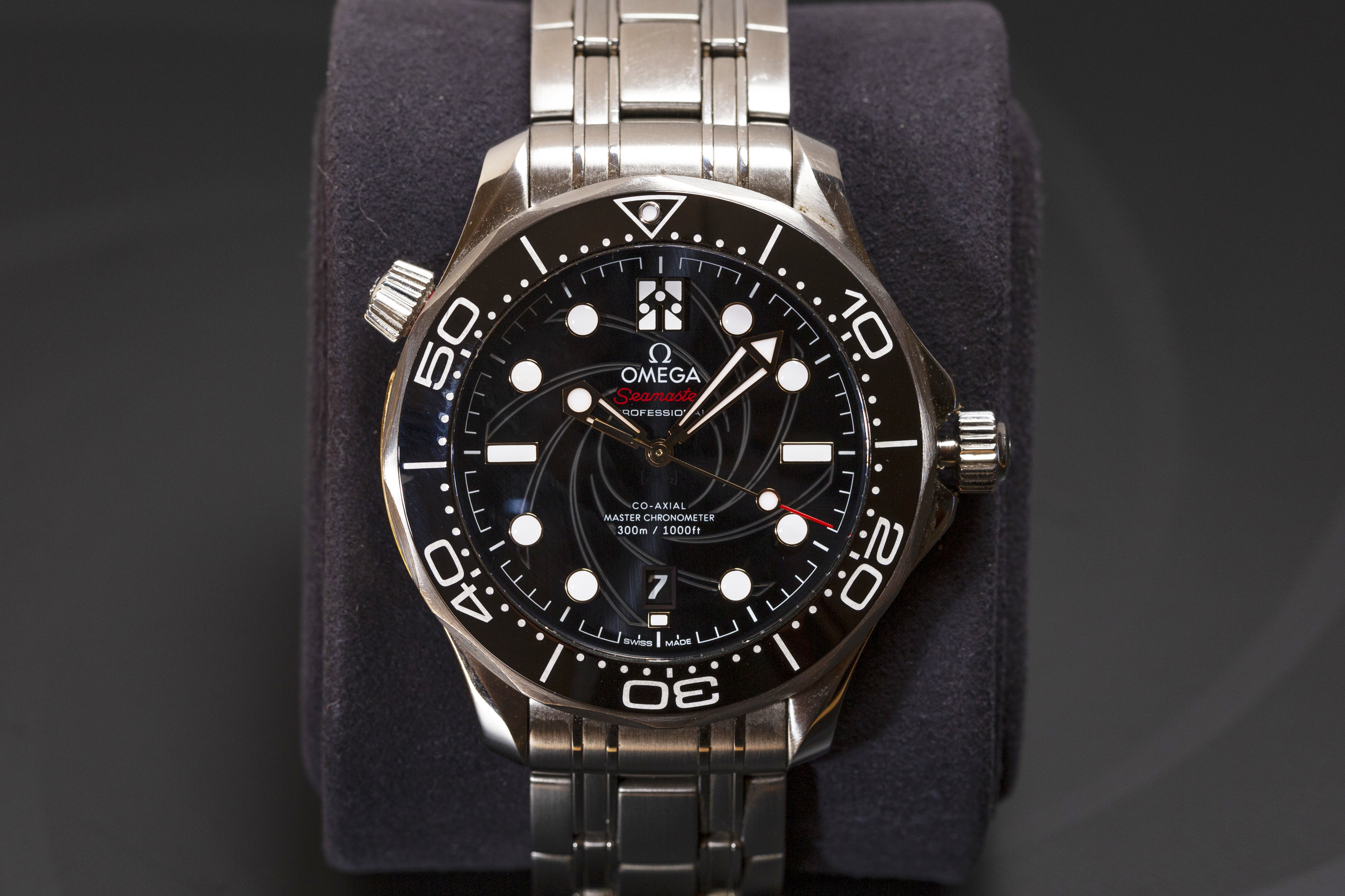 Omega james bond deals limited edition