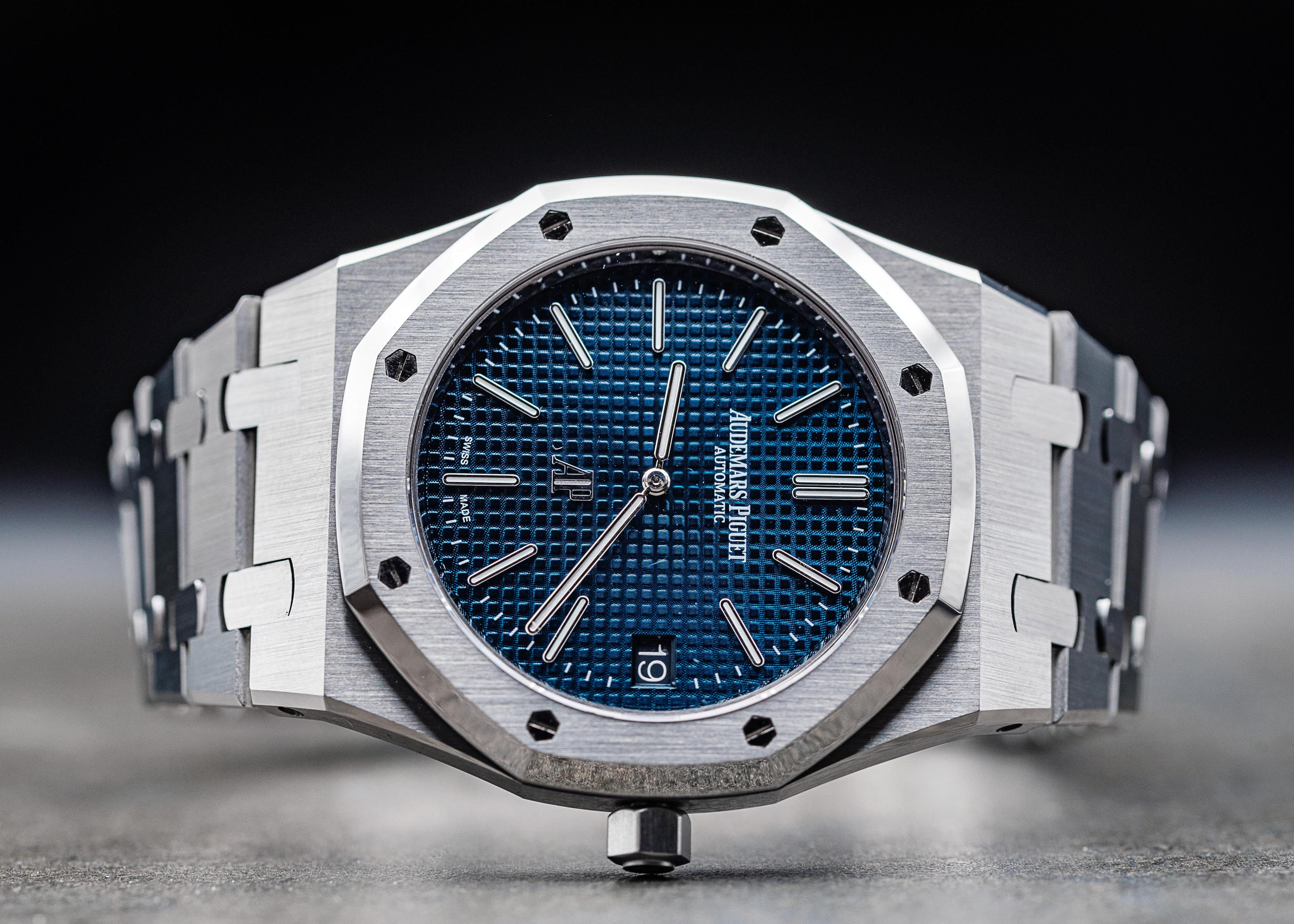 2019 AUDEMARS PIGUET ROYAL OAK JUMBO EXTRA THIN for sale in