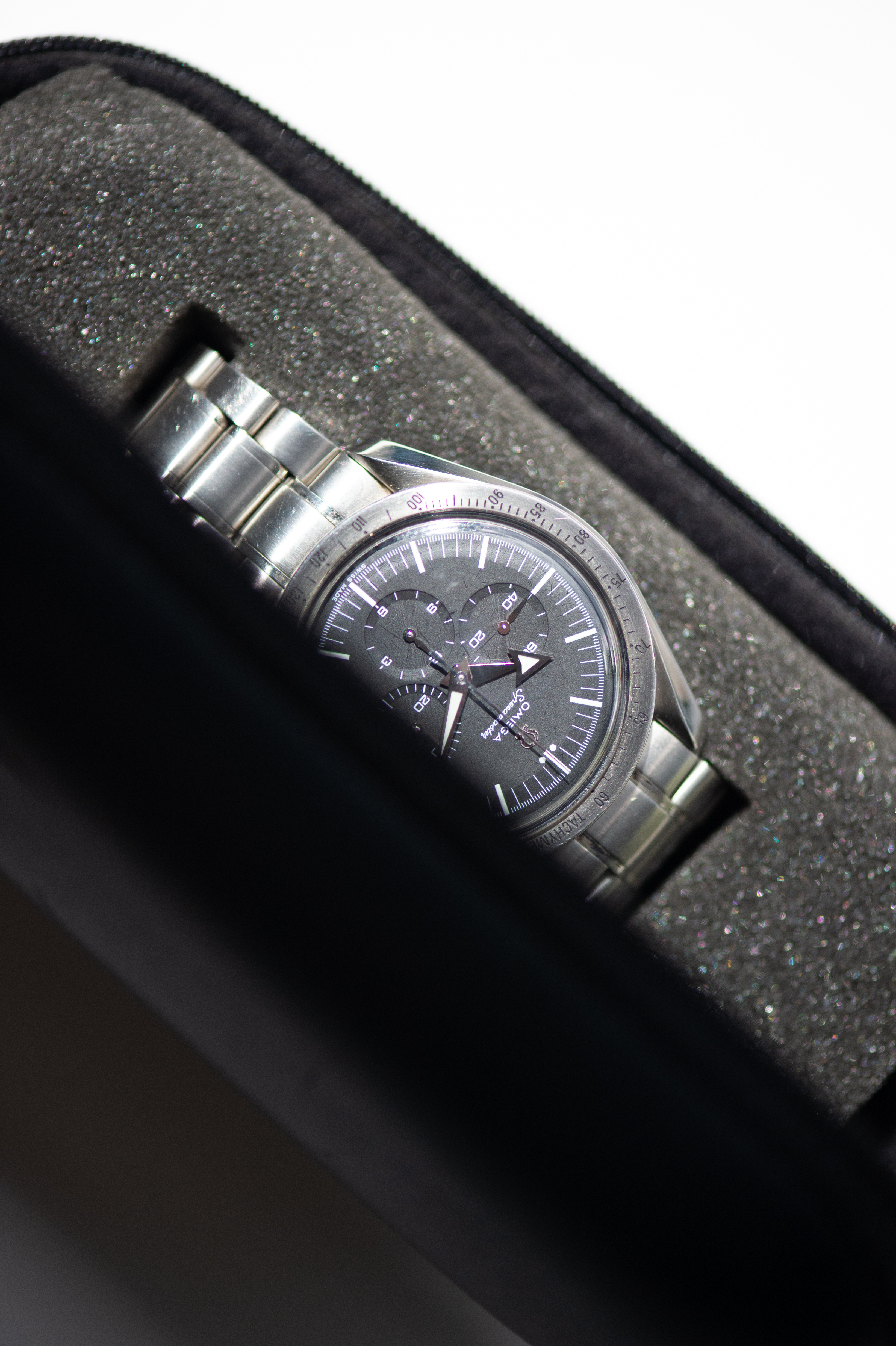 1990-s-omega-speedmaster-1957-re-edition-for-sale-by-auction-in-derby