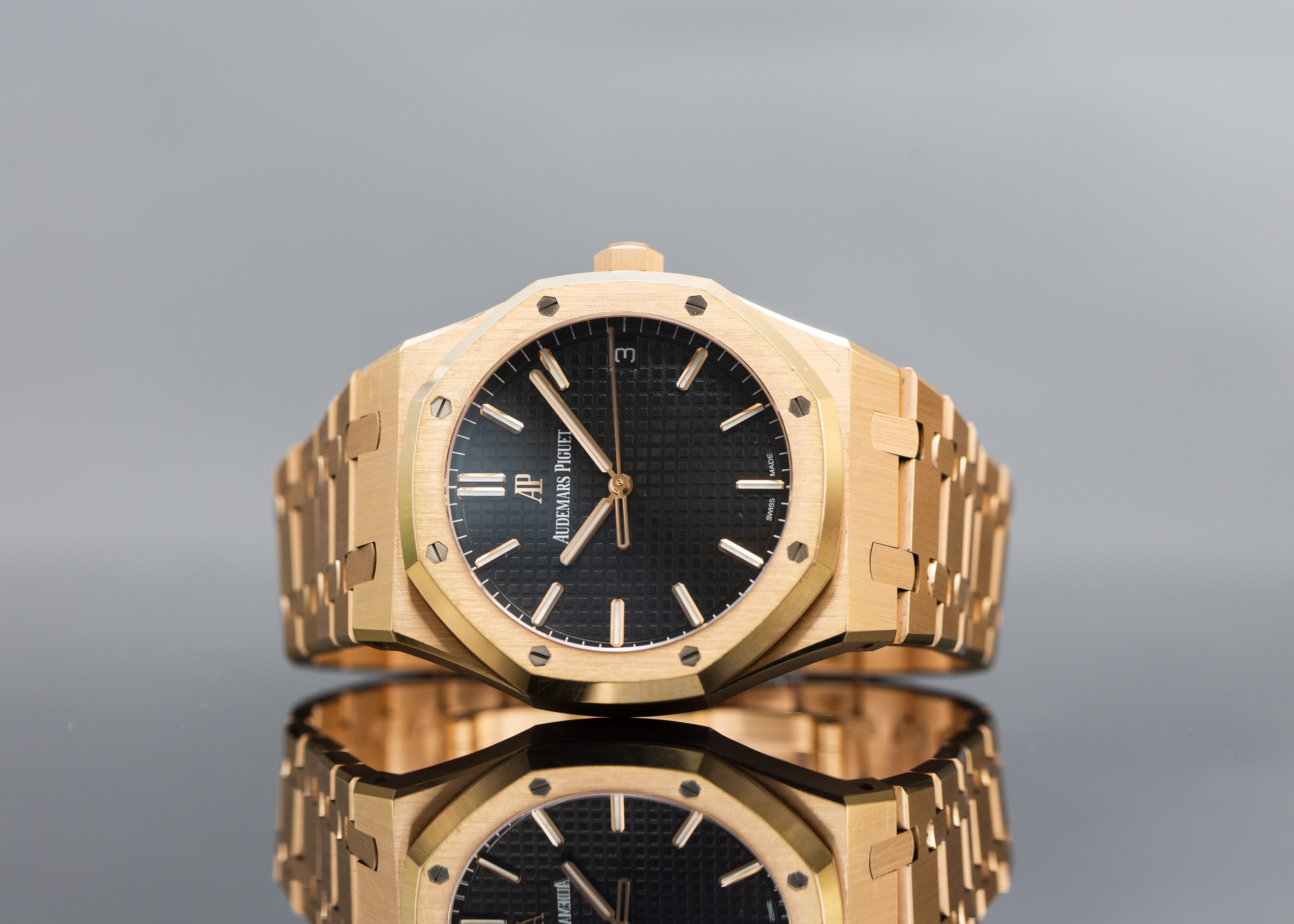 2010 S AUDEMARS PIGUET ROYAL OAK 41MM for sale by auction in