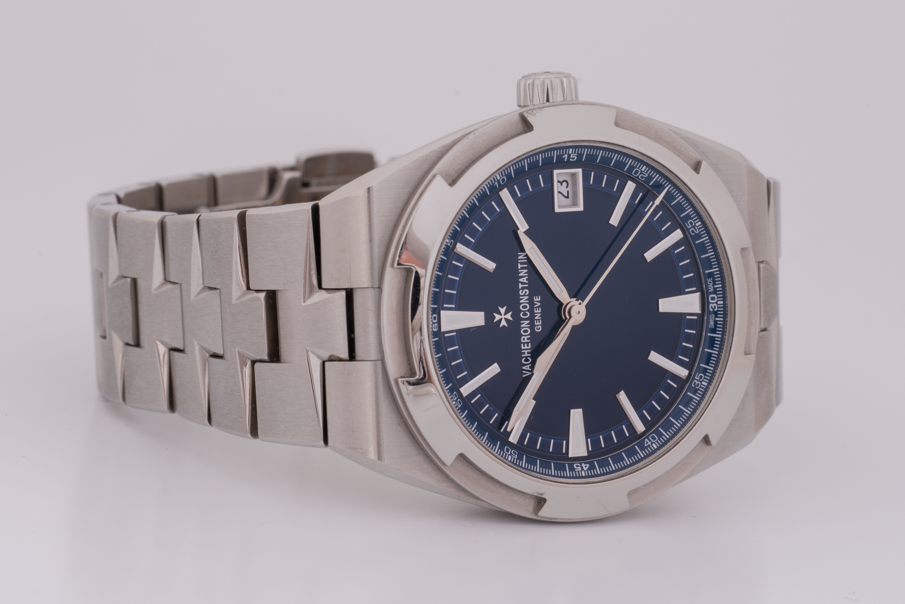 2016 VACHERON CONSTANTIN OVERSEAS for sale by auction in Cardiff