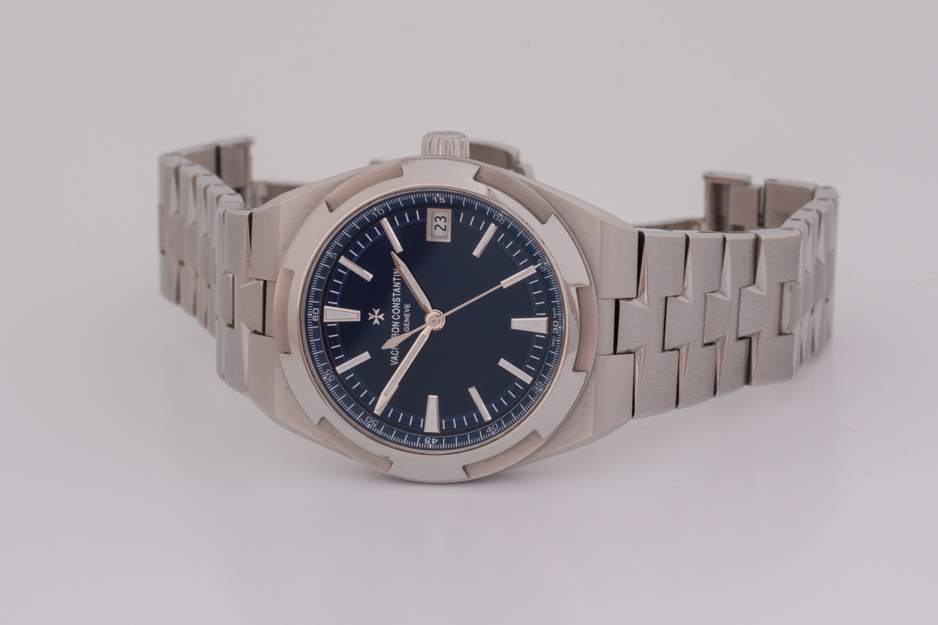 2016 VACHERON CONSTANTIN OVERSEAS for sale by auction in Cardiff