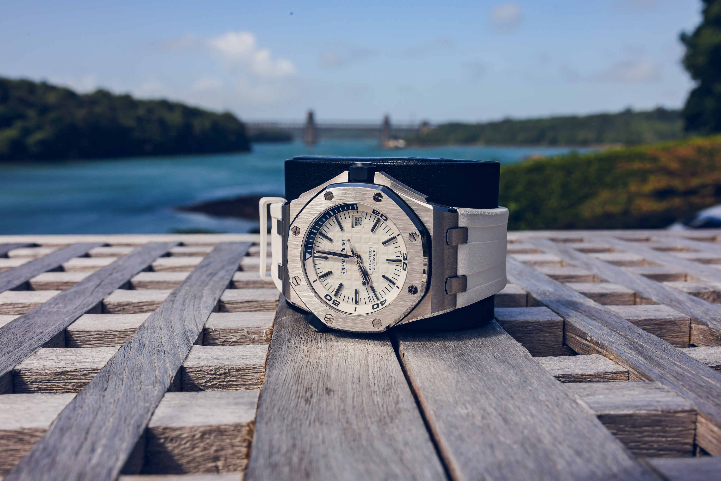 2020 AUDEMARS PIGUET ROYAL OAK OFFSHORE DIVER for sale in Anglesey