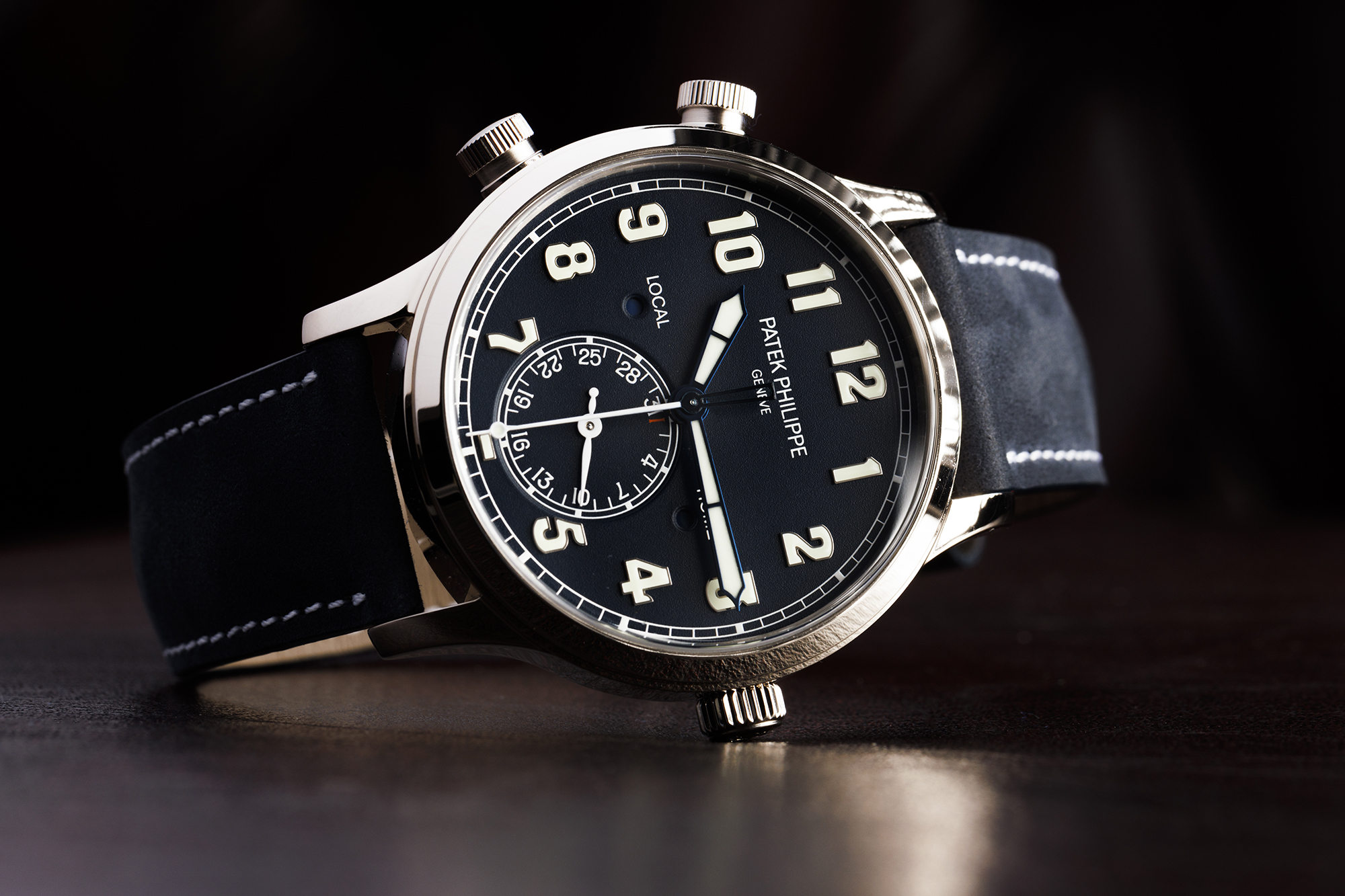 Patek philippe best sale pilot travel time