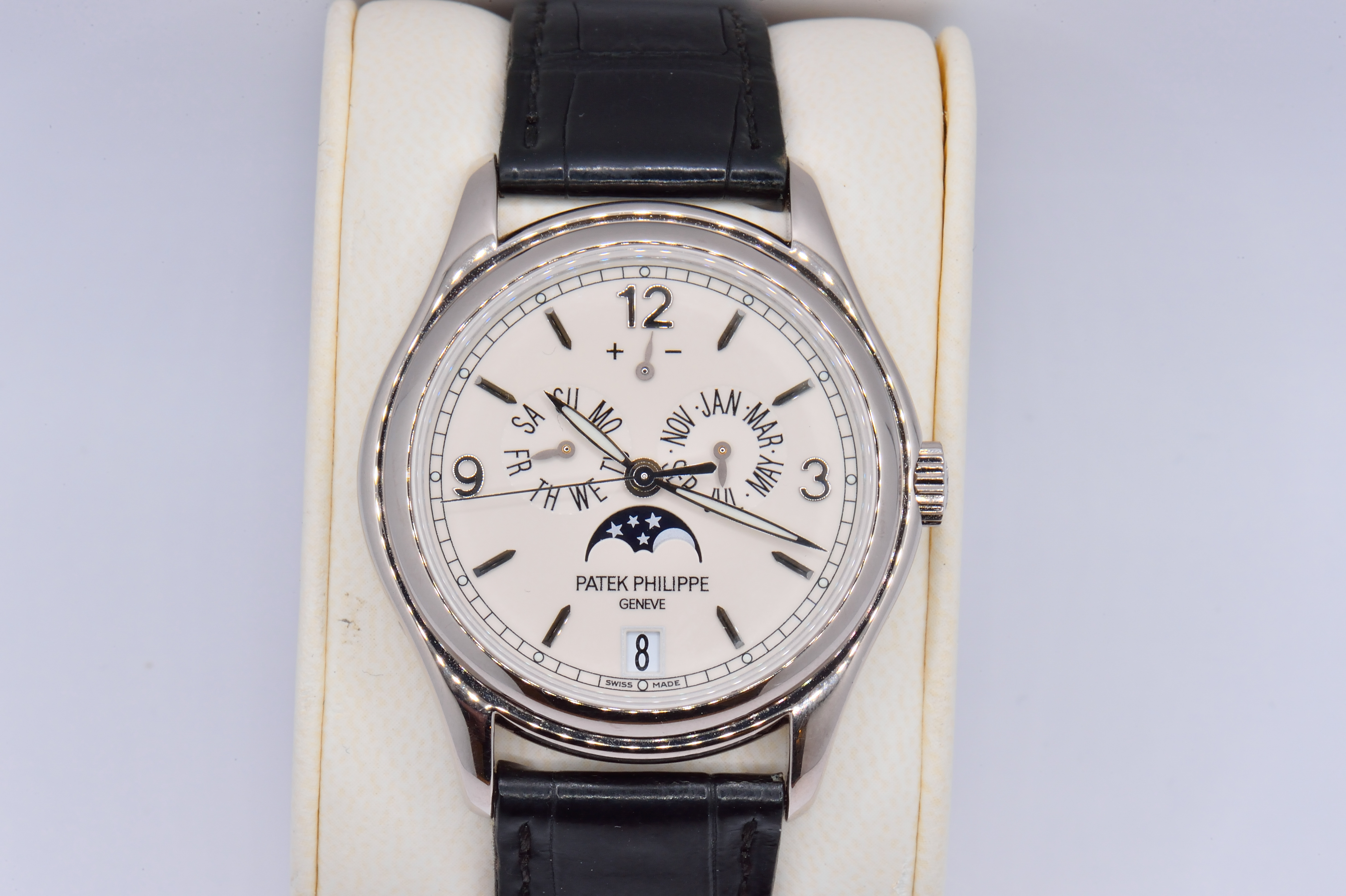 Patek philippe on sale 5146 for sale