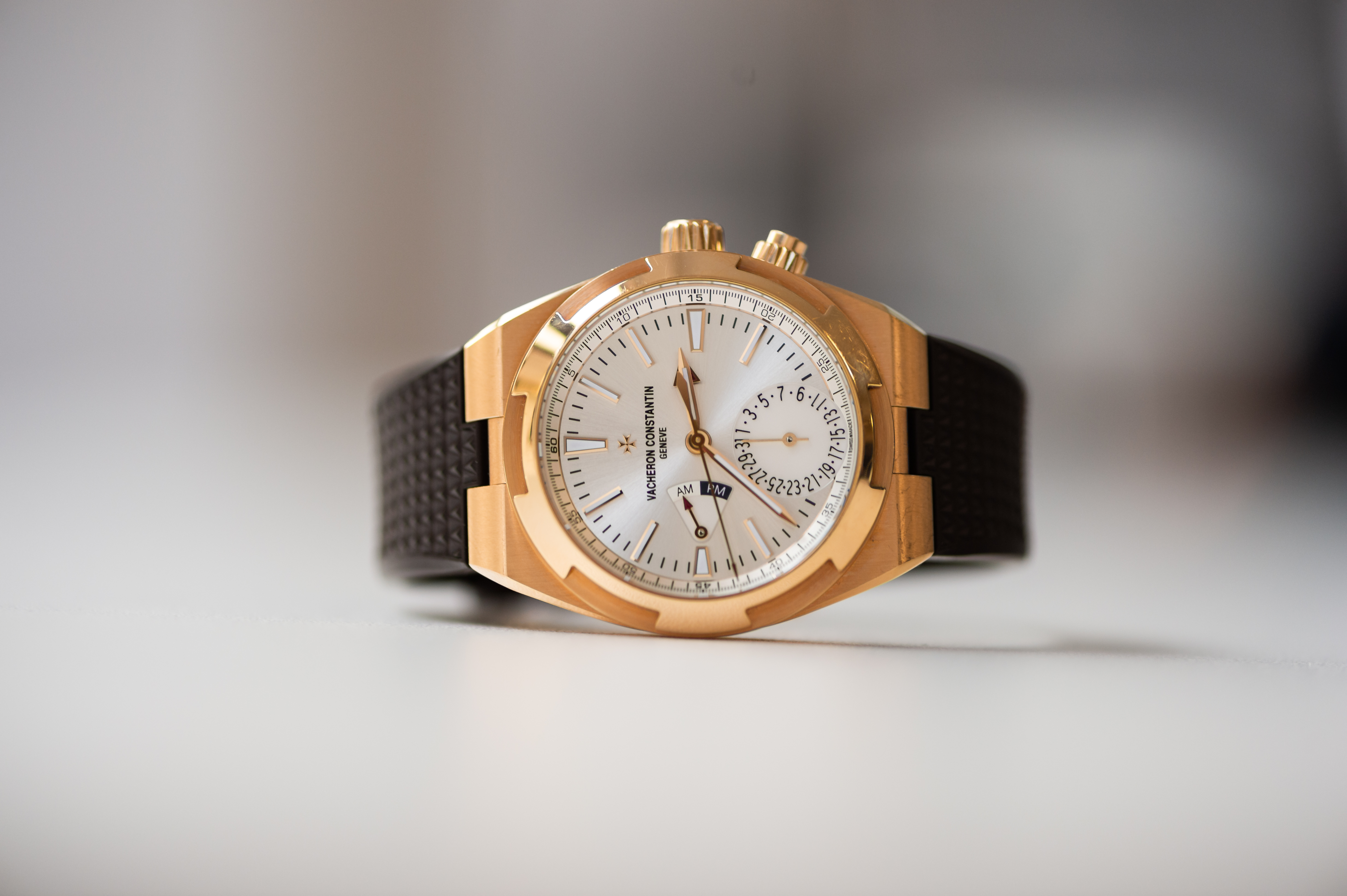 2019 VACHERON CONSTANTIN OVERSEAS DUAL TIME for sale in London