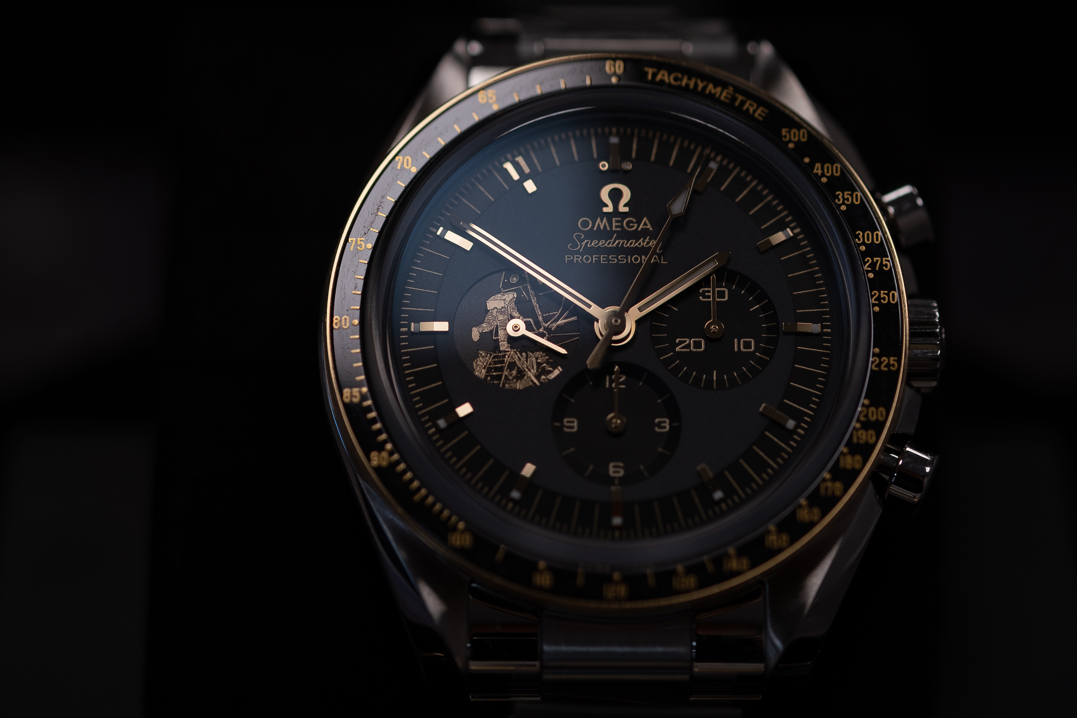 Omega speedmaster moonwatch 2025 50th anniversary 2019