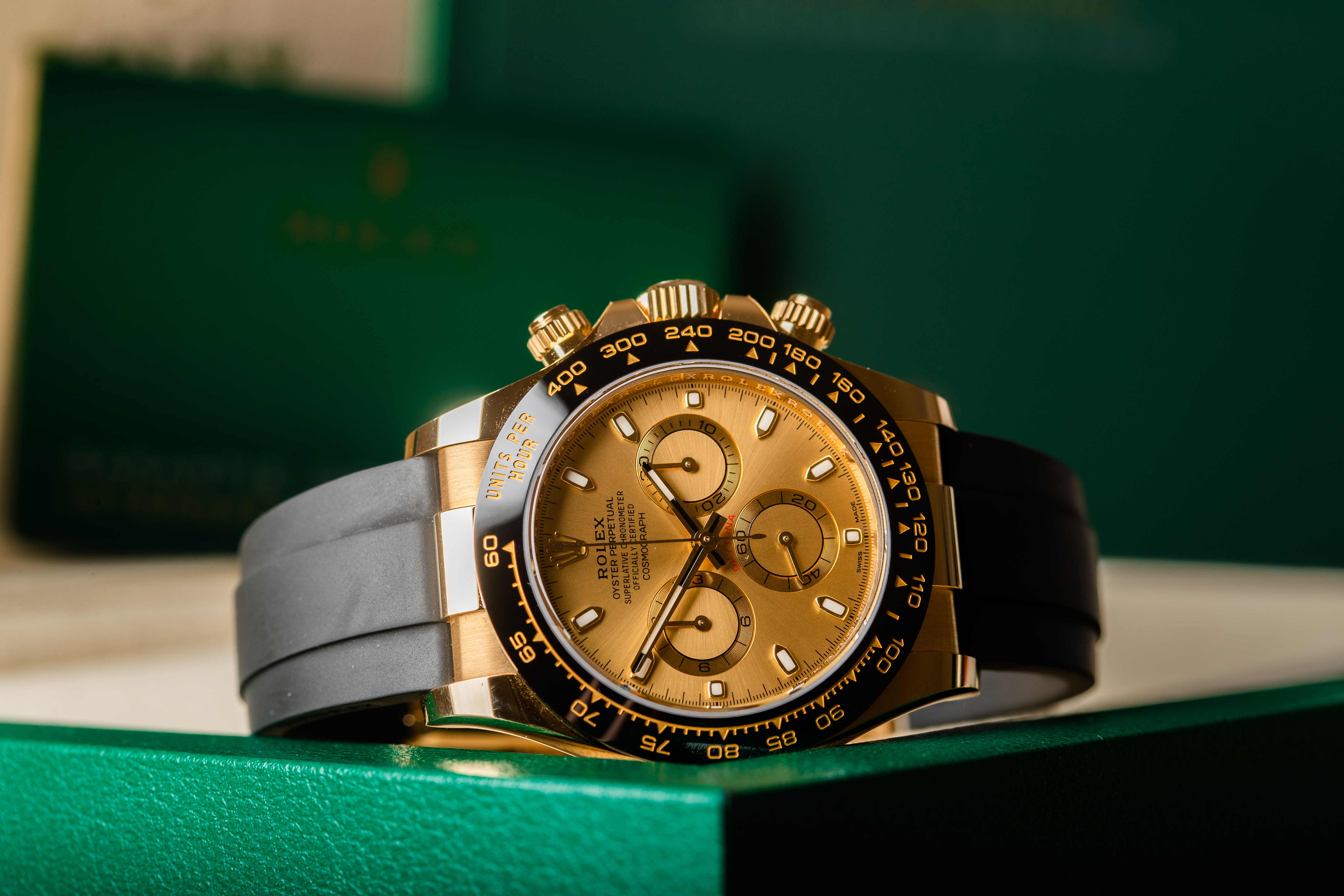 rolex daytona gold 2022