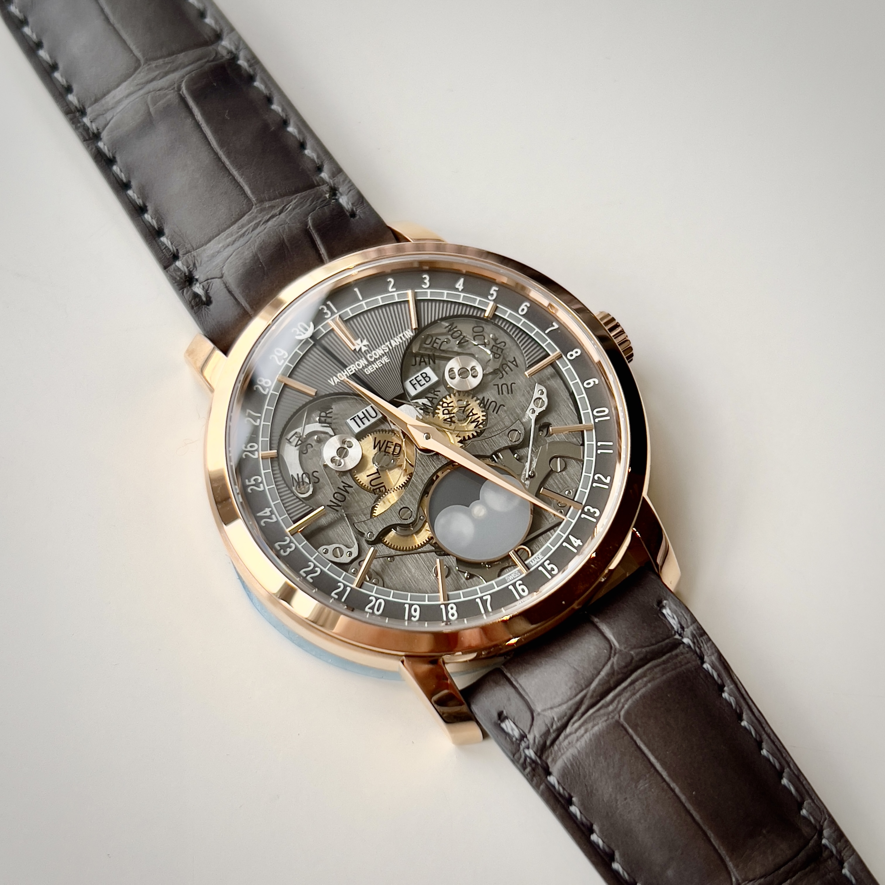 2022 VACHERON CONSTANTIN TRADITIONELLE COMPLETE CALENDAR OPENFACE