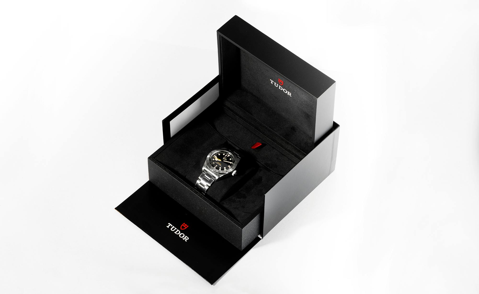 2022 TUDOR BLACK BAY PRO for sale by auction in Magherafelt ...
