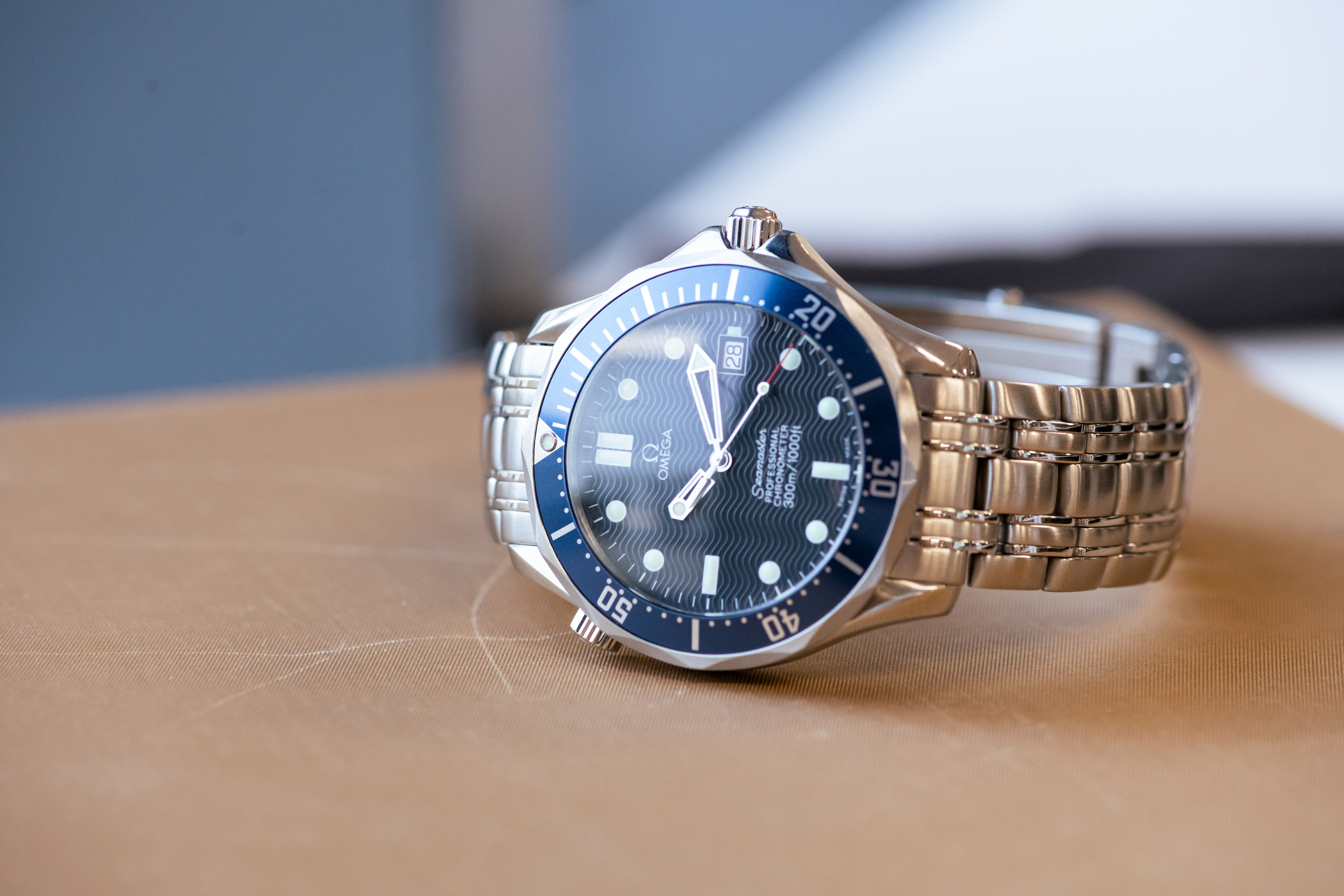 Omega 2025 seamaster 2002