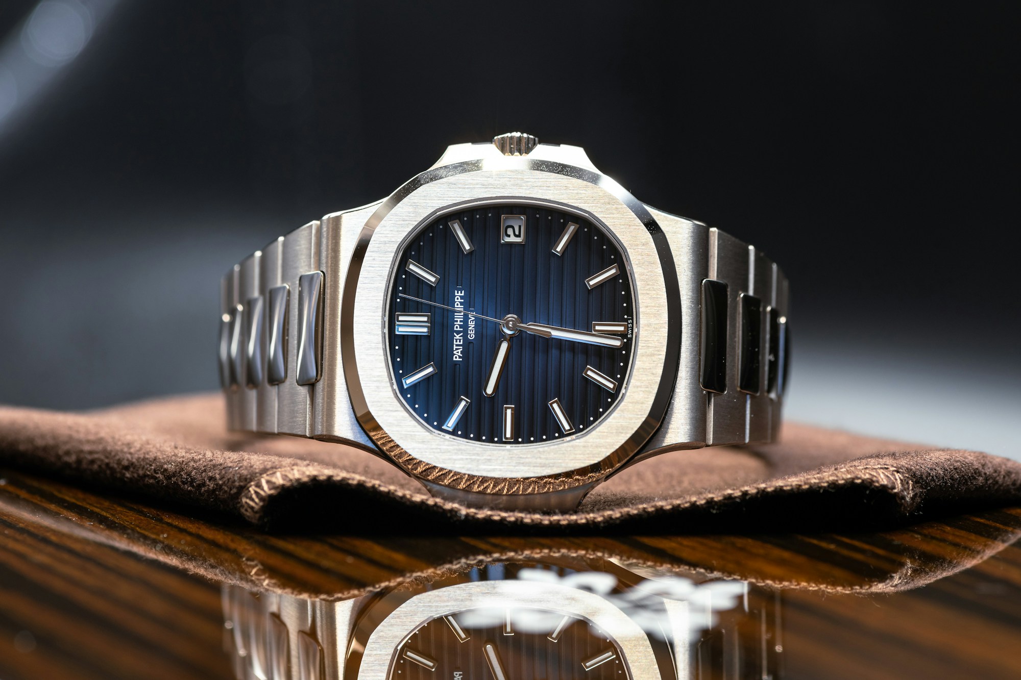 2022 PATEK PHILIPPE NAUTILUS '5811' for sale by auction in London, United Kingdom