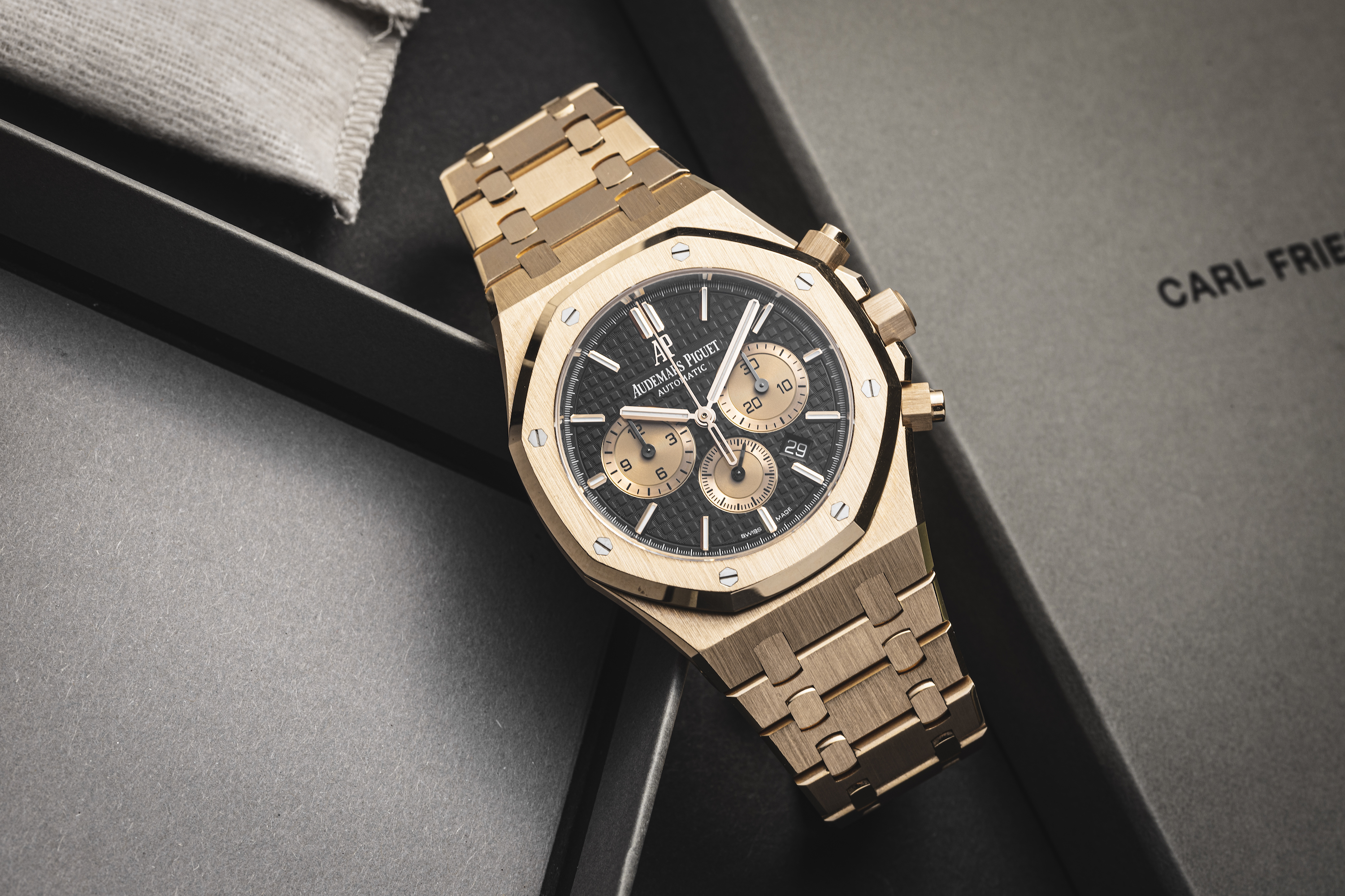 2019 AUDEMARS PIGUET ROYAL OAK CHRONOGRAPH for sale by auction in