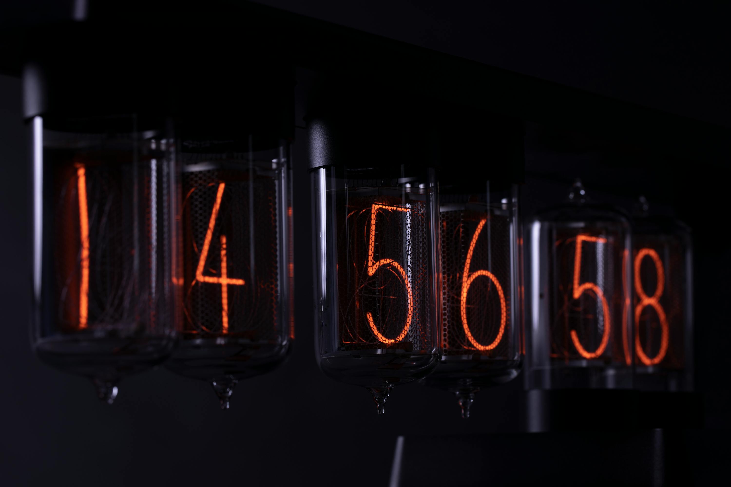 2022 NIXIE CLOCK **CHARITY AUCTION** 2022 NIXIE CLOCK **CHARITY AUCTION**