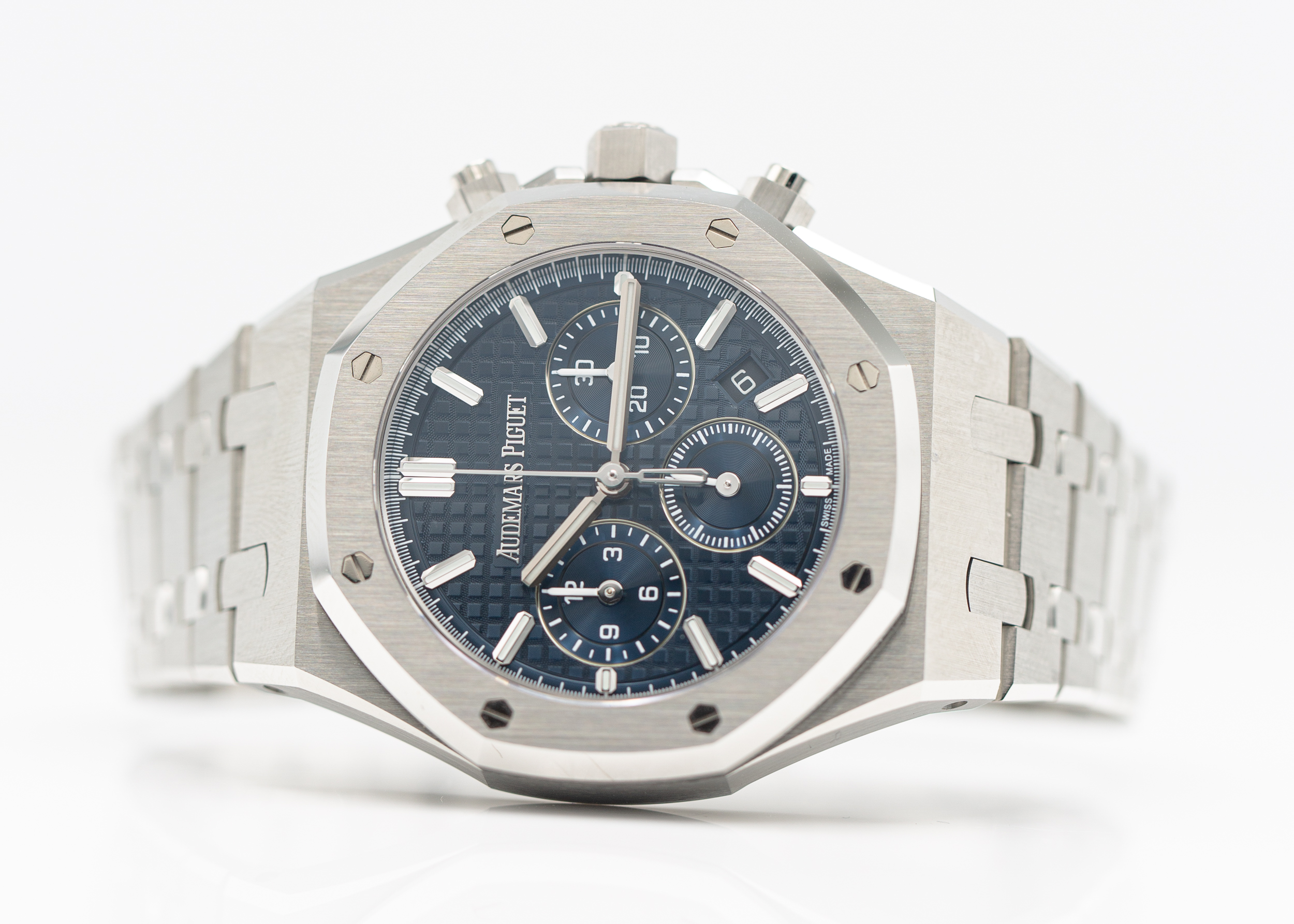 2022 AUDEMARS PIGUET ROYAL OAK CHRONOGRAPH for sale in London