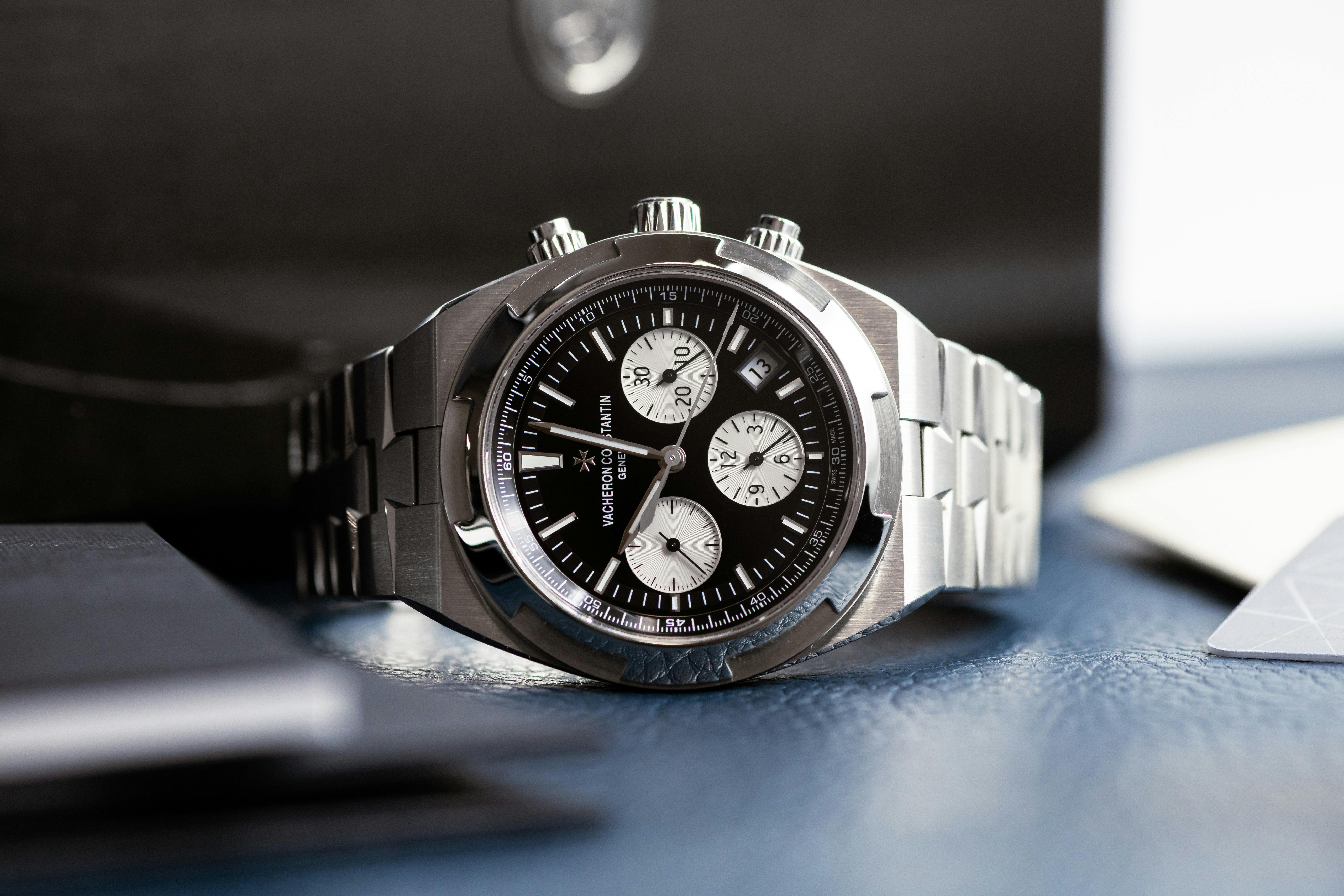 2022 VACHERON CONSTANTIN OVERSEAS CHRONOGRAPH for sale by auction in  London, United Kingdom