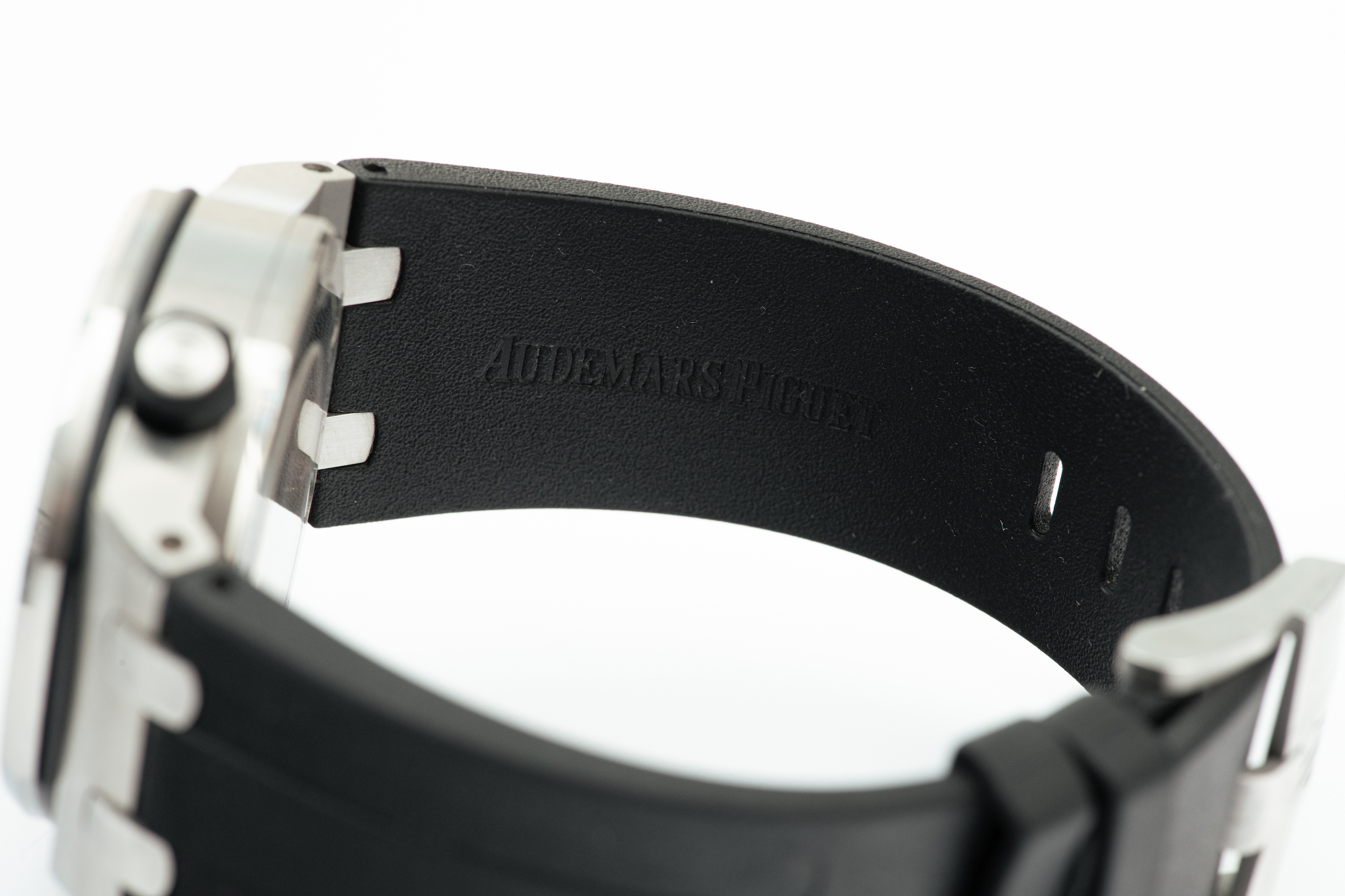 Audemars Piguet Royal Oak Offshore Diver Stainless Steel 15703ST Price
