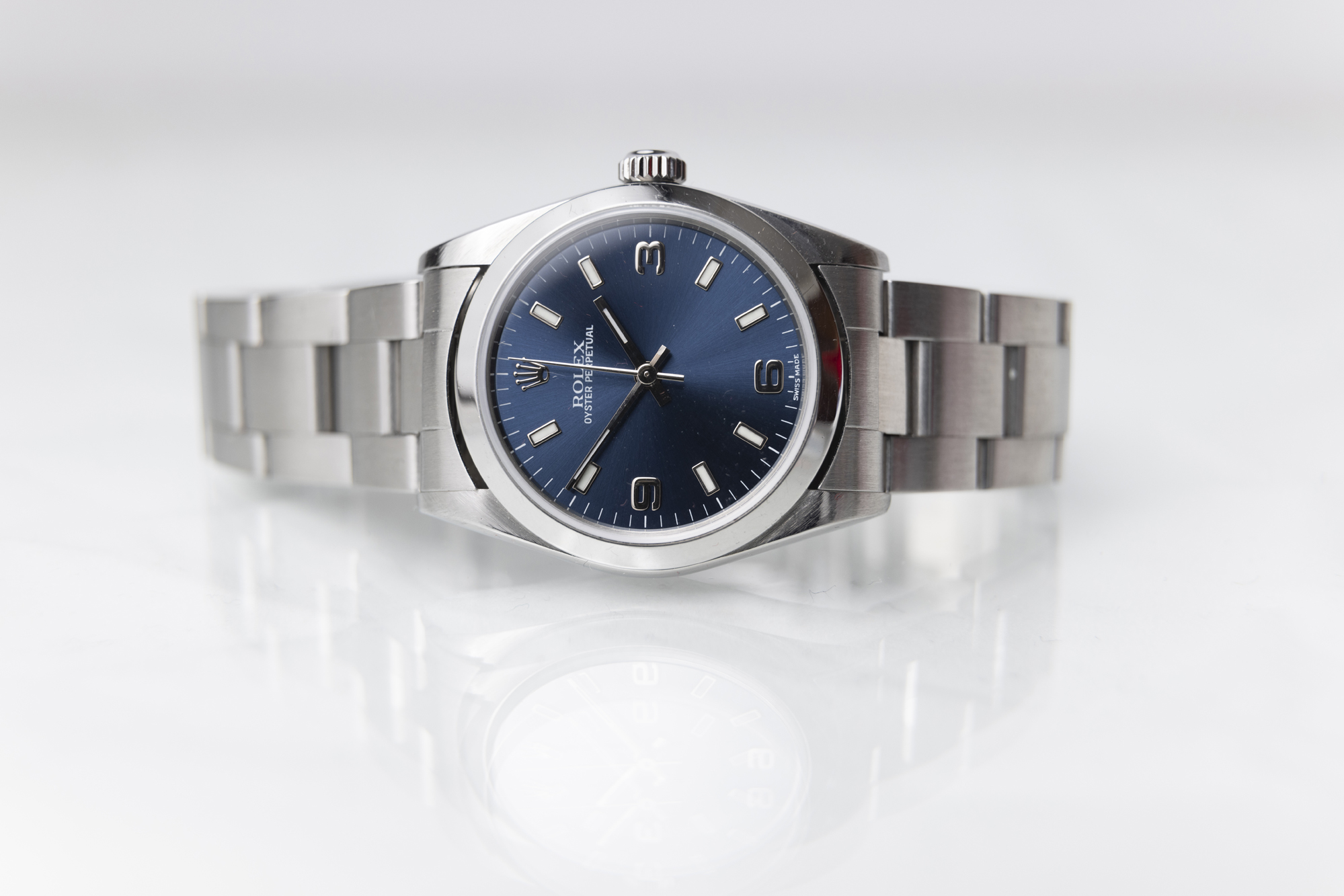 Oyster perpetual 31 online blue