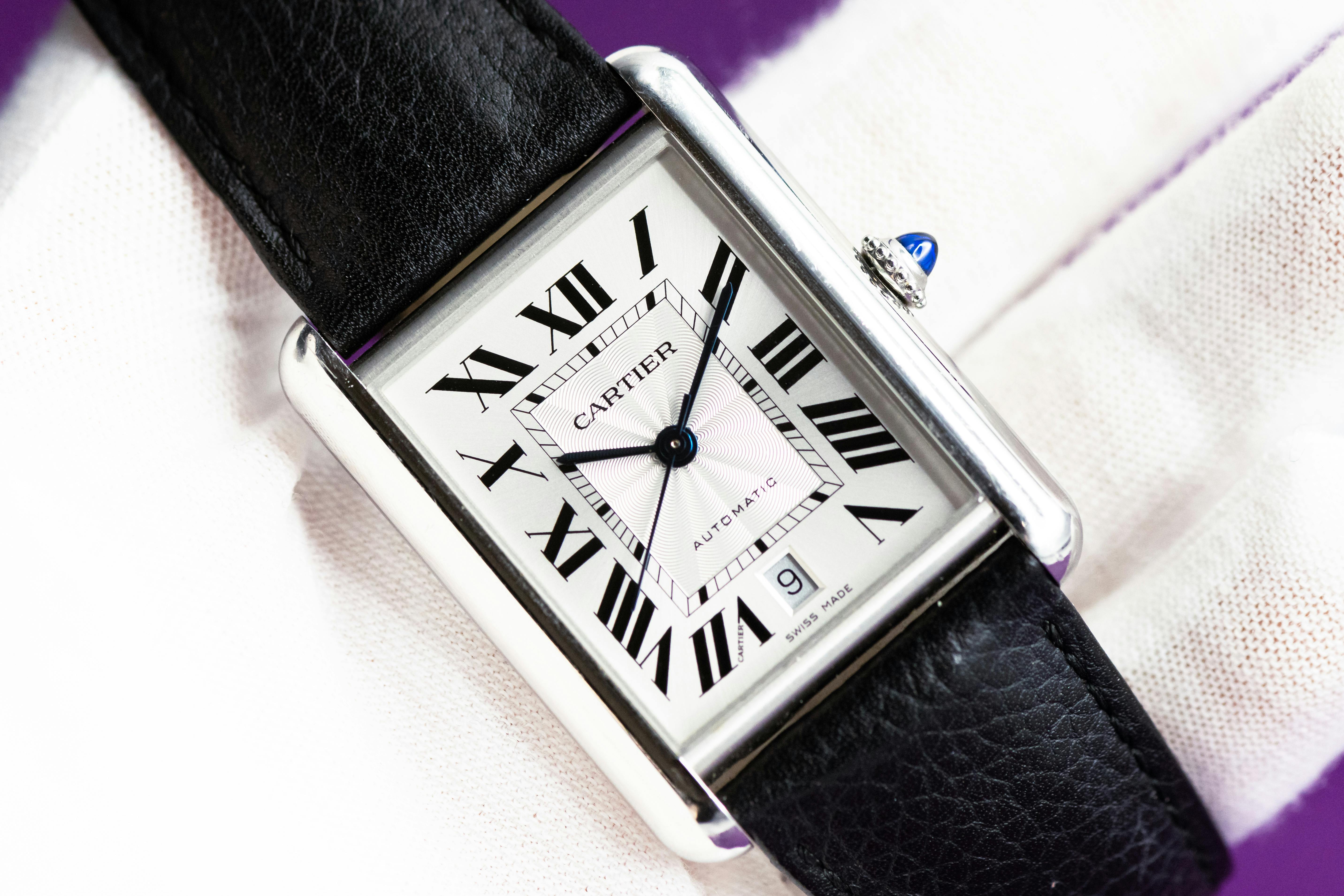 2021 CARTIER TANK MUST EXTRA-LARGE for sale by auction in London ...