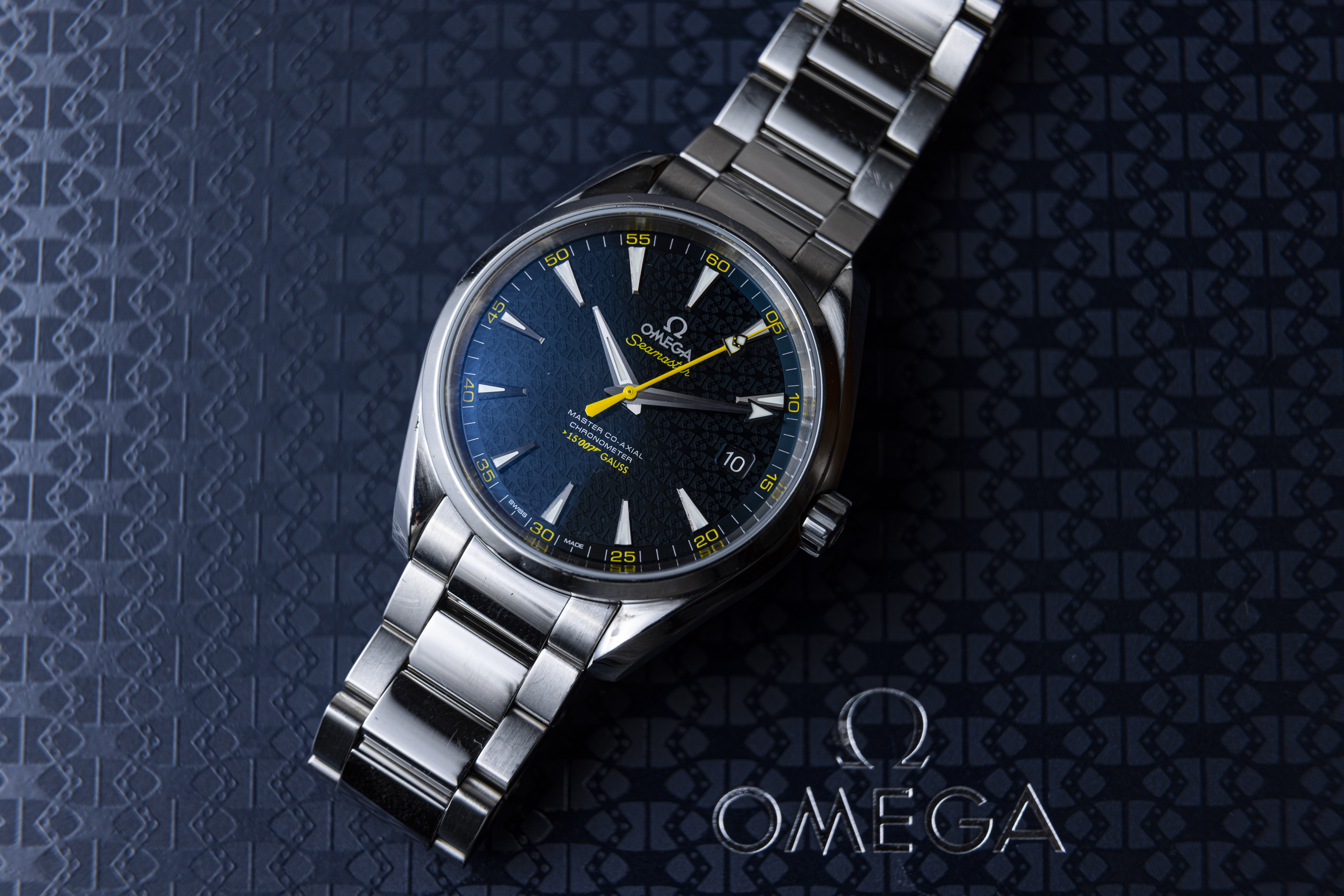 Omega seamaster aqua 2025 terra spectre