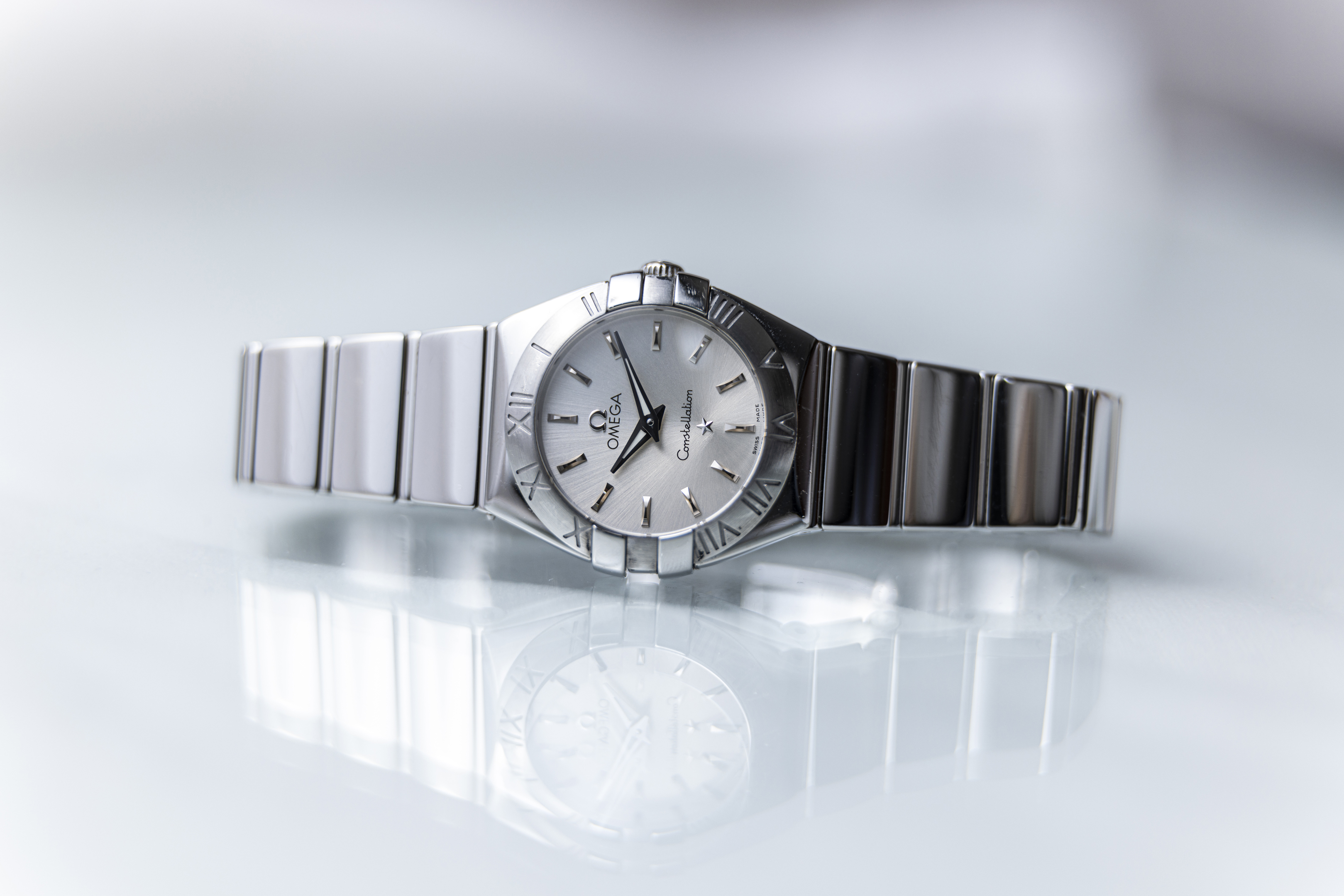 Sell omega hot sale constellation watch