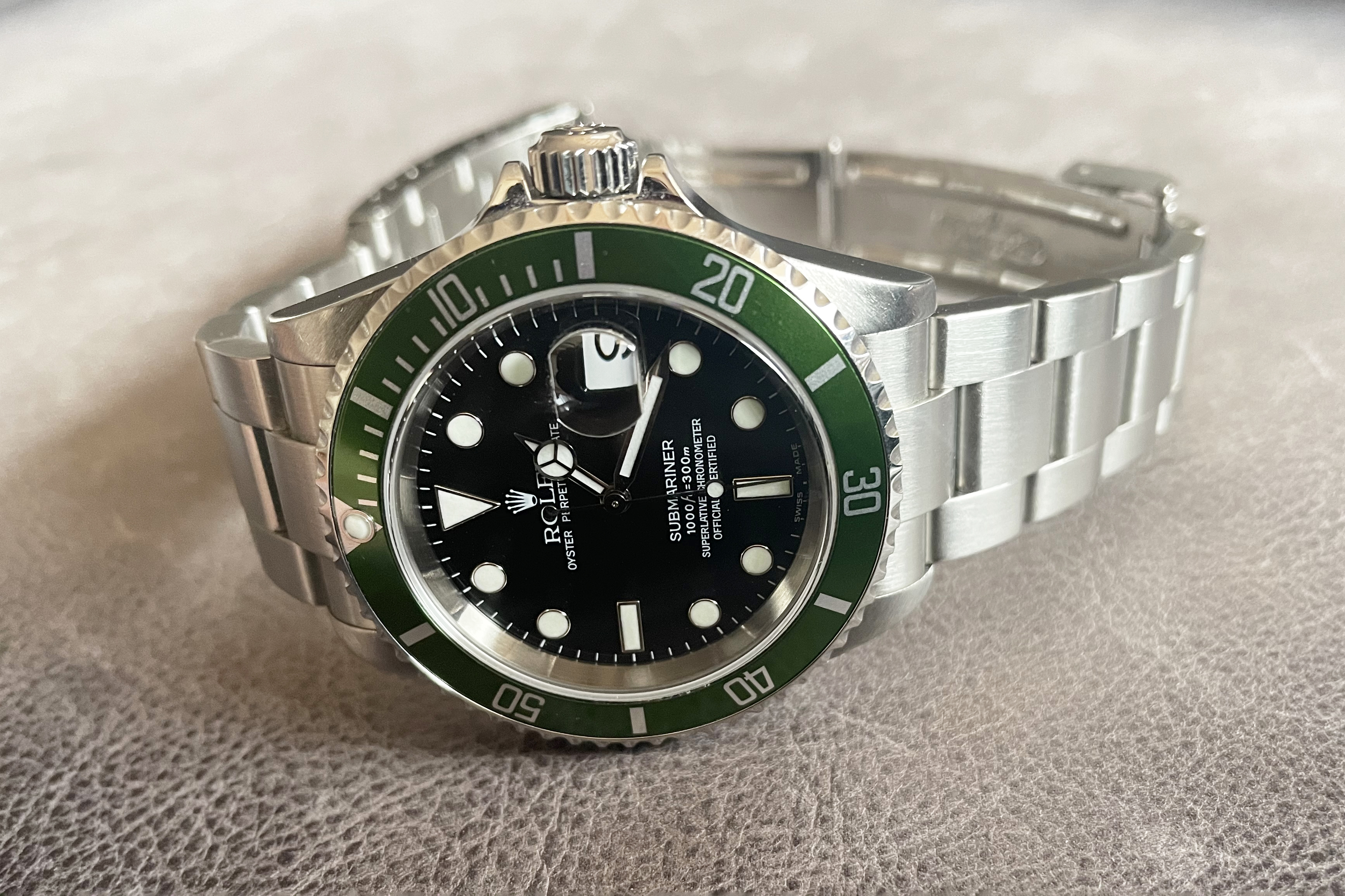 Flat 4 best sale rolex submariner