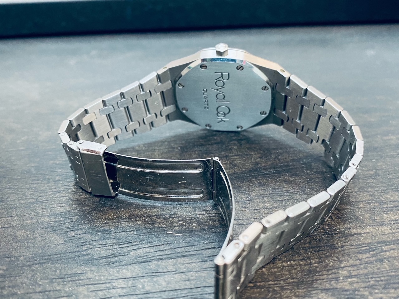 1983 AUDEMARS PIGUET ROYAL OAK QUARTZ for sale by auction in Paris