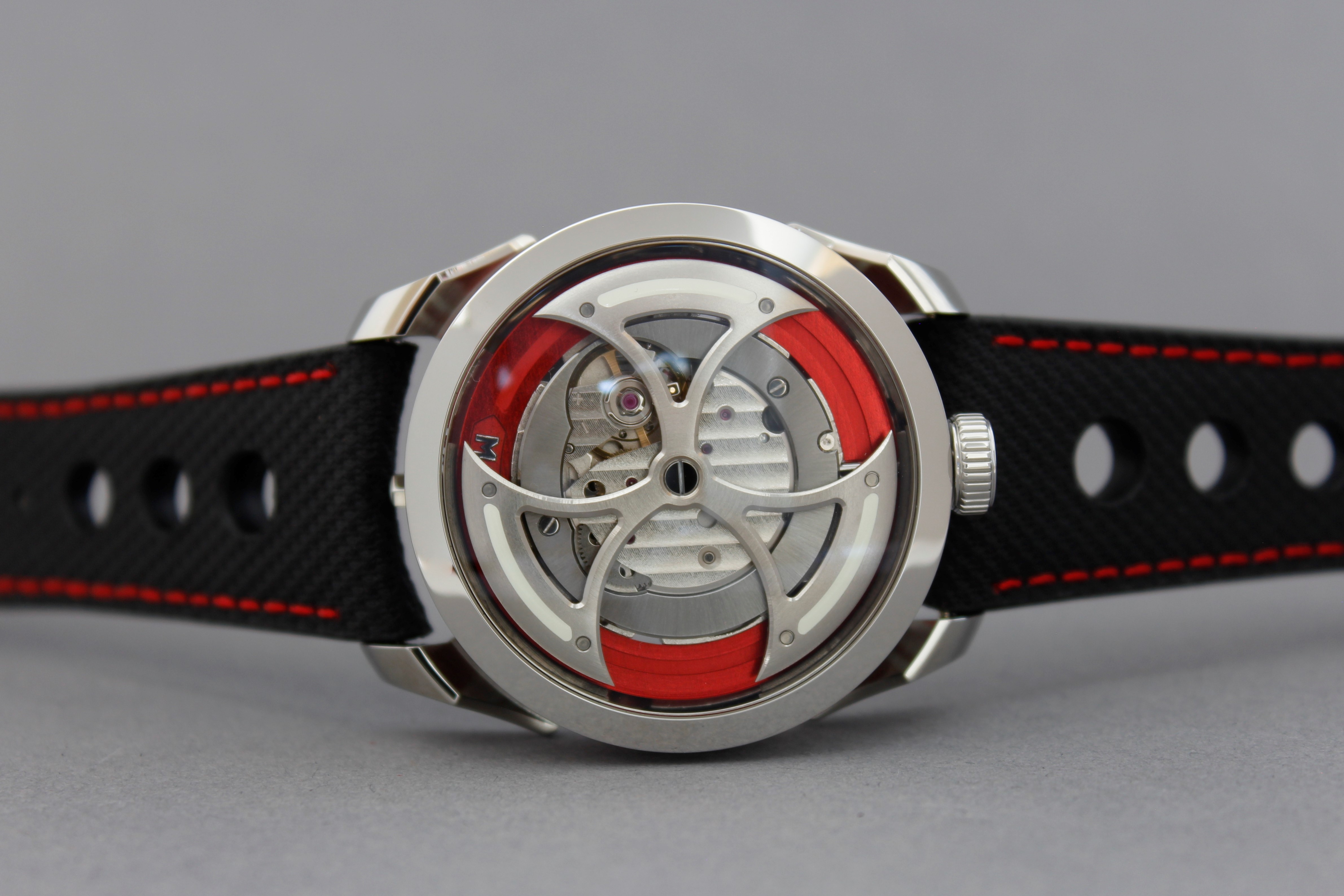 Spotlight: MAD Edition MAD1 Red - Watch Affinity