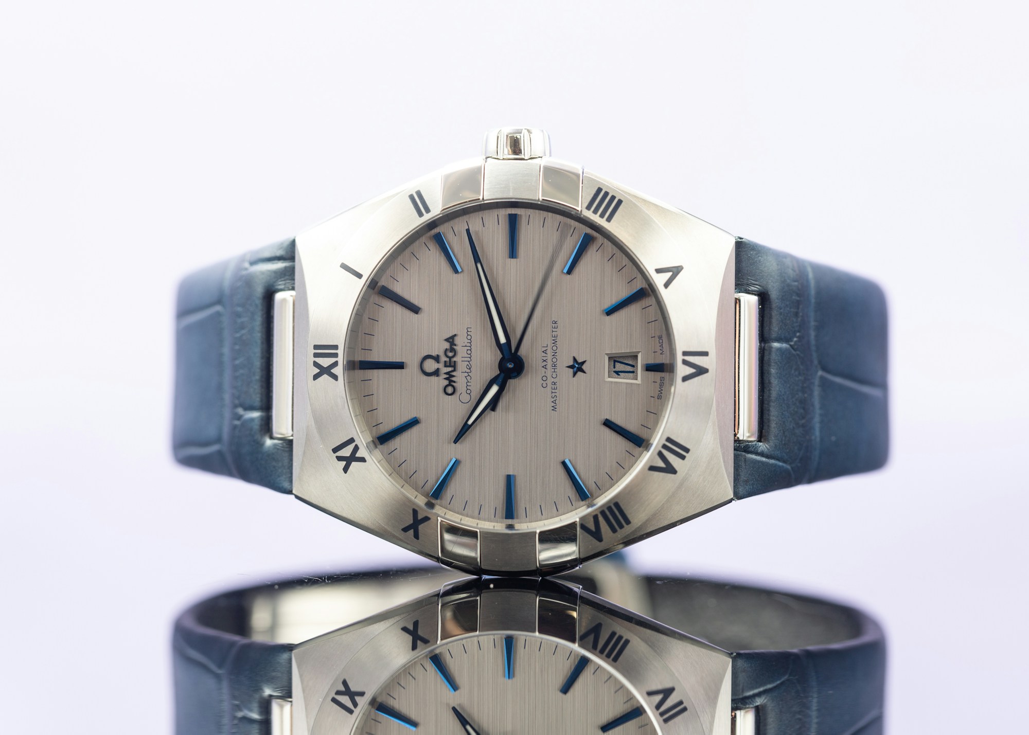 2023 OMEGA CONSTELLATION For Sale By Auction In London United Kingdom 2023-omega-constellation-for-sale-by-auction-in-london-united-kingdom