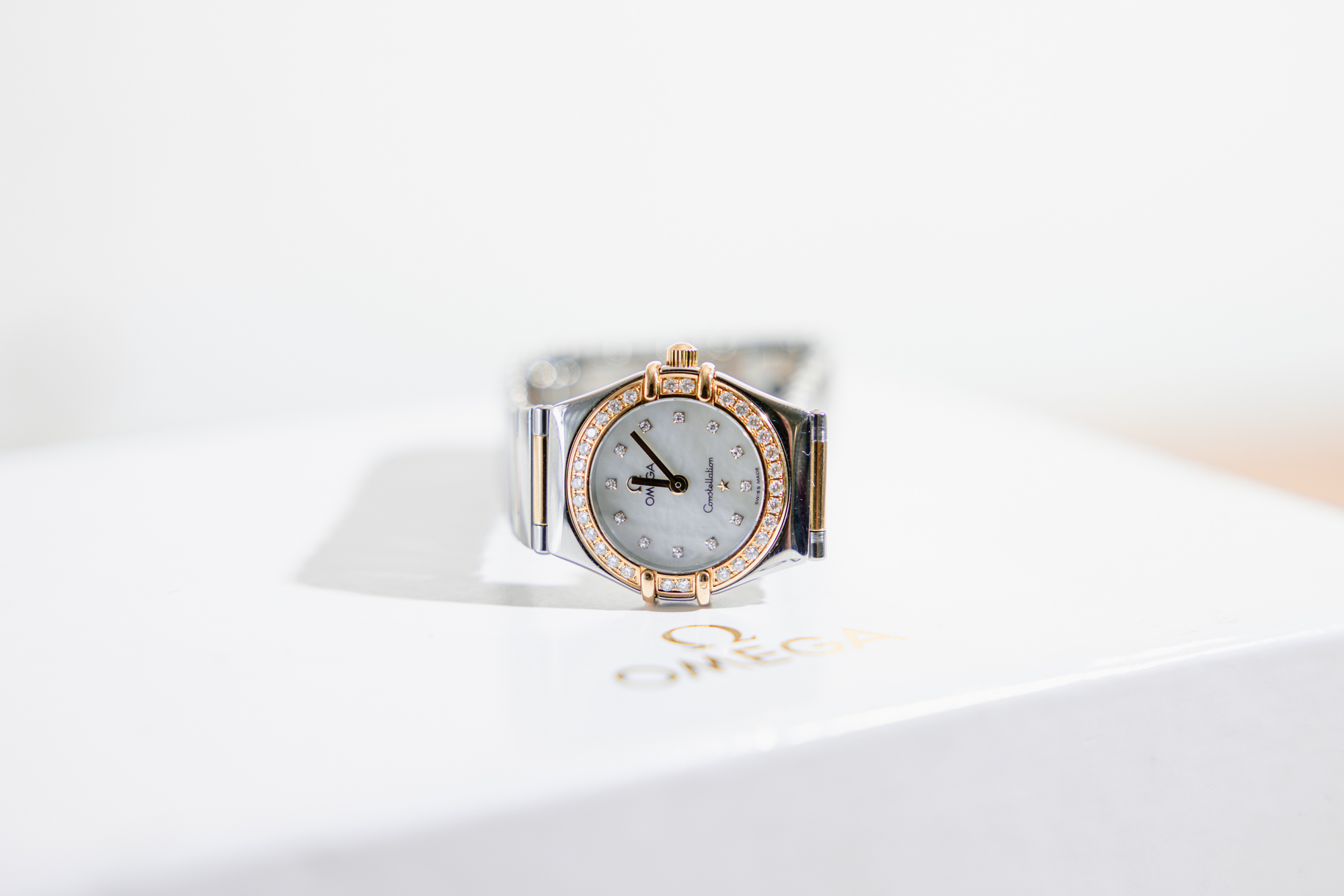 1998 OMEGA CONSTELLATION for sale by auction in Lichfield