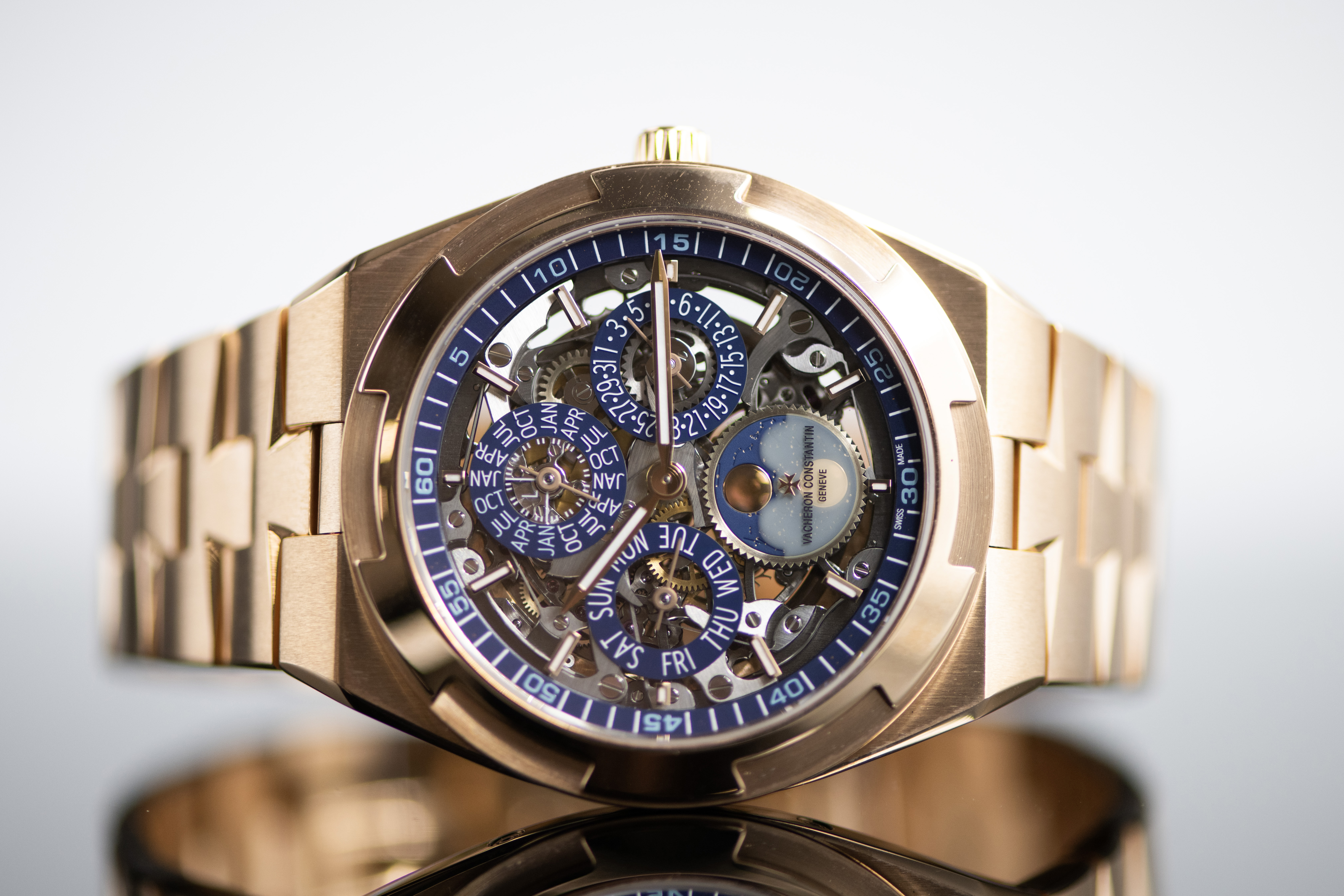 Vacheron constantin overseas perpetual calendar outlet chronograph