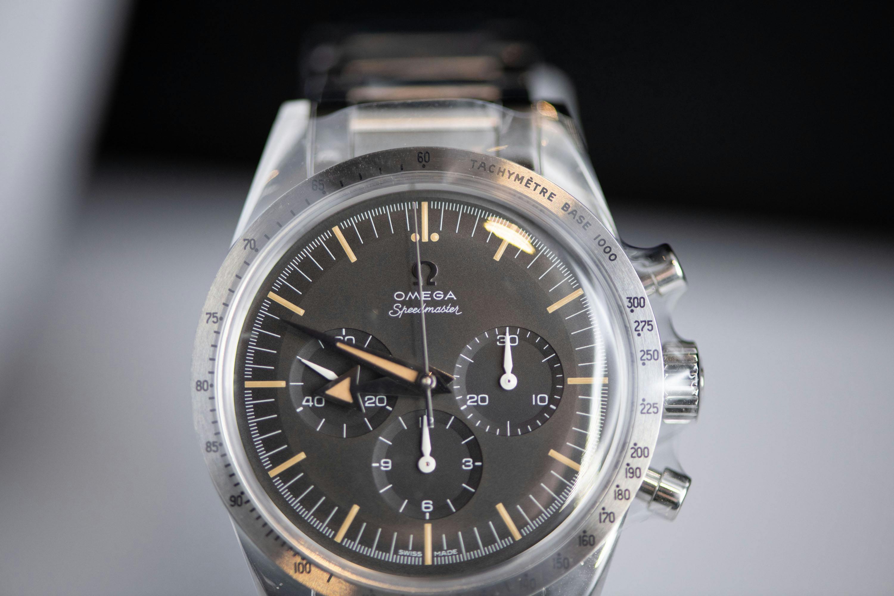 Omega speedmaster 2025 57 trilogy
