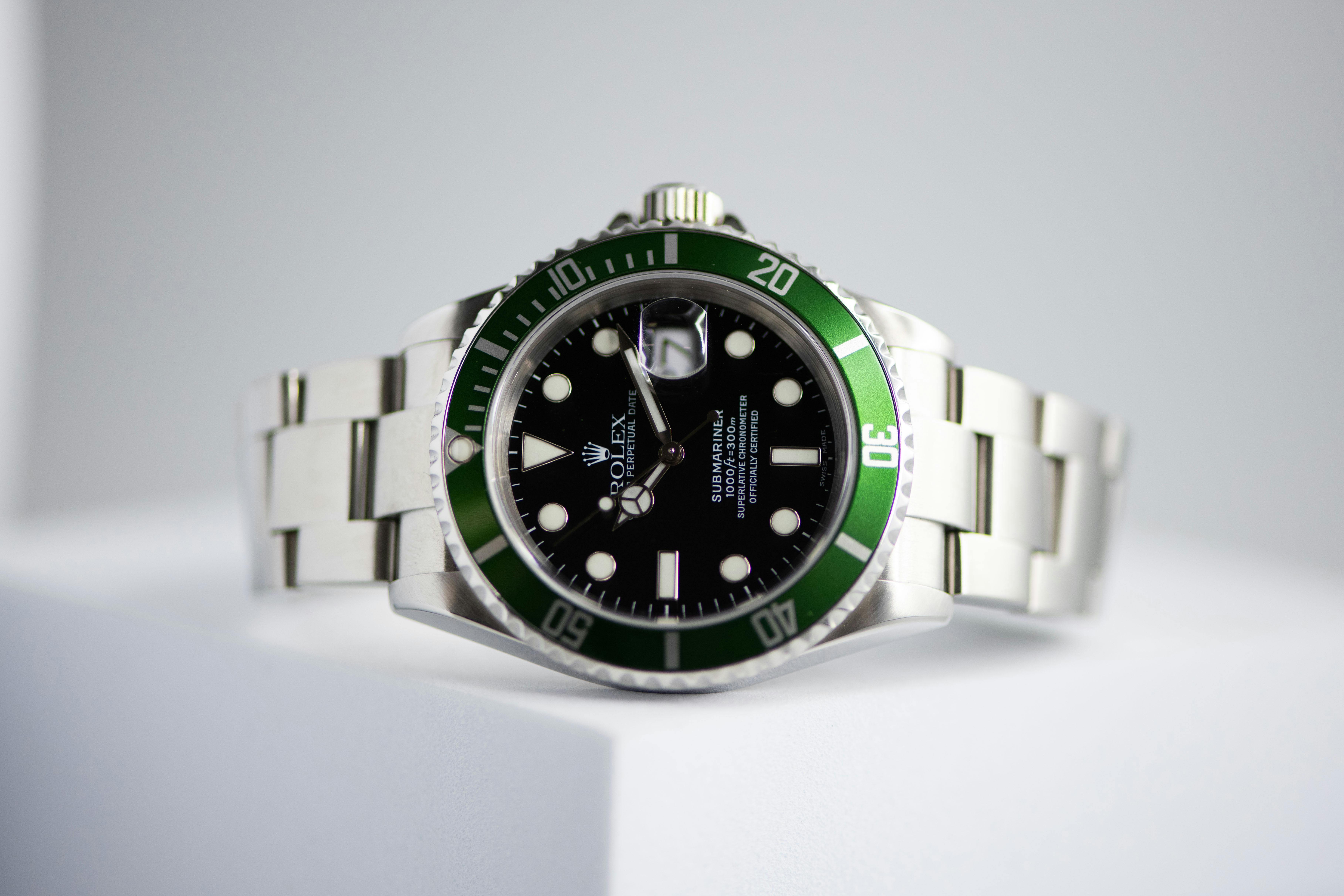 2005 Rolex Submariner Kermit Green 50th Anniversary Steel Watch 16610