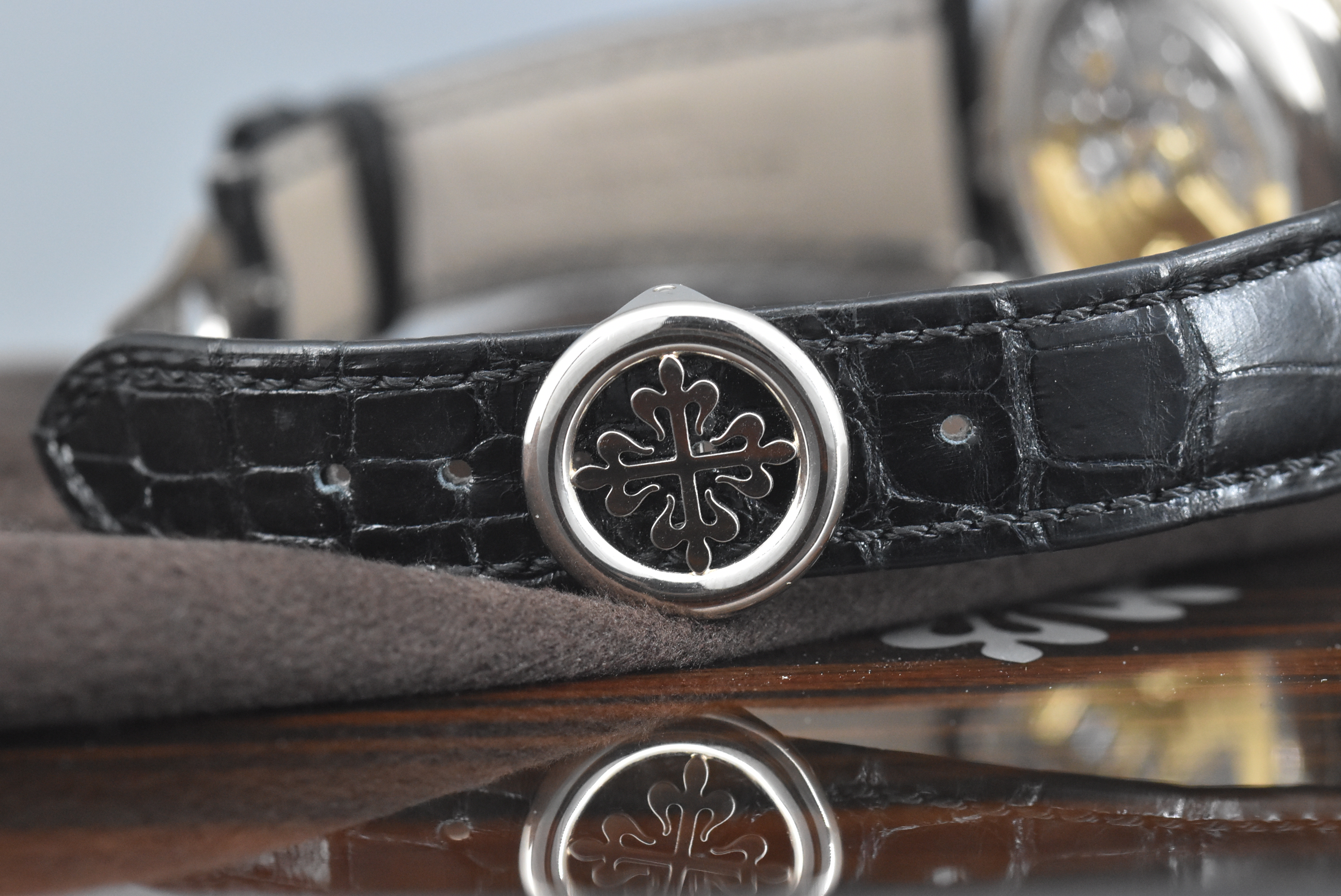PATEK CALATRAVA MOONPHASE ANNUAL CALENDAR STEEL WHITE DIAL